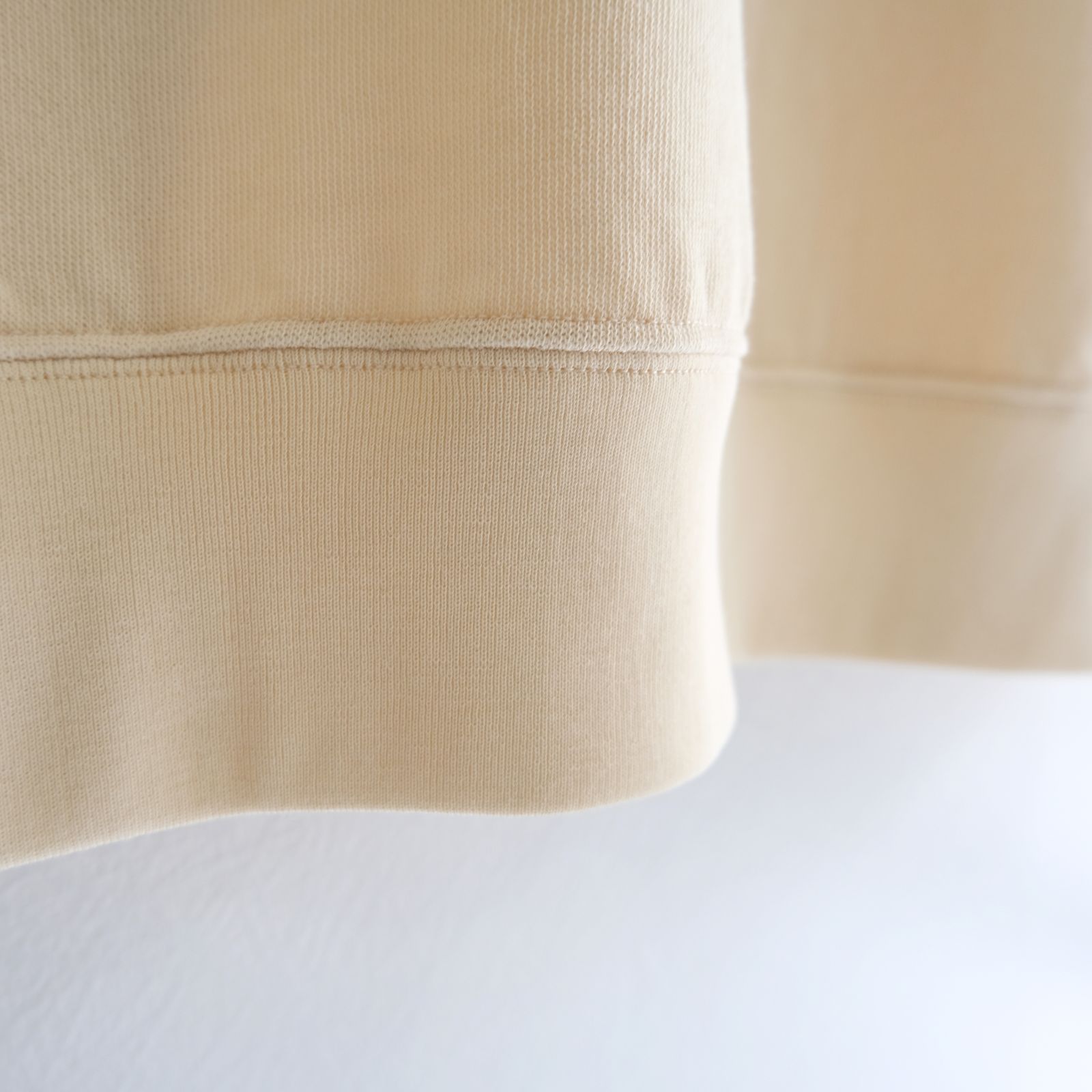 SOFT DRY SHORT LOOP TERRY SLEEVLESS TOP （YELLOW BEIGE）