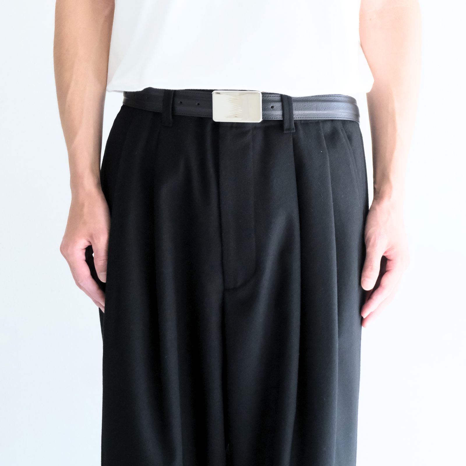 【残り1点】MERELY US INFORMAL PANTS（INK BLACK）