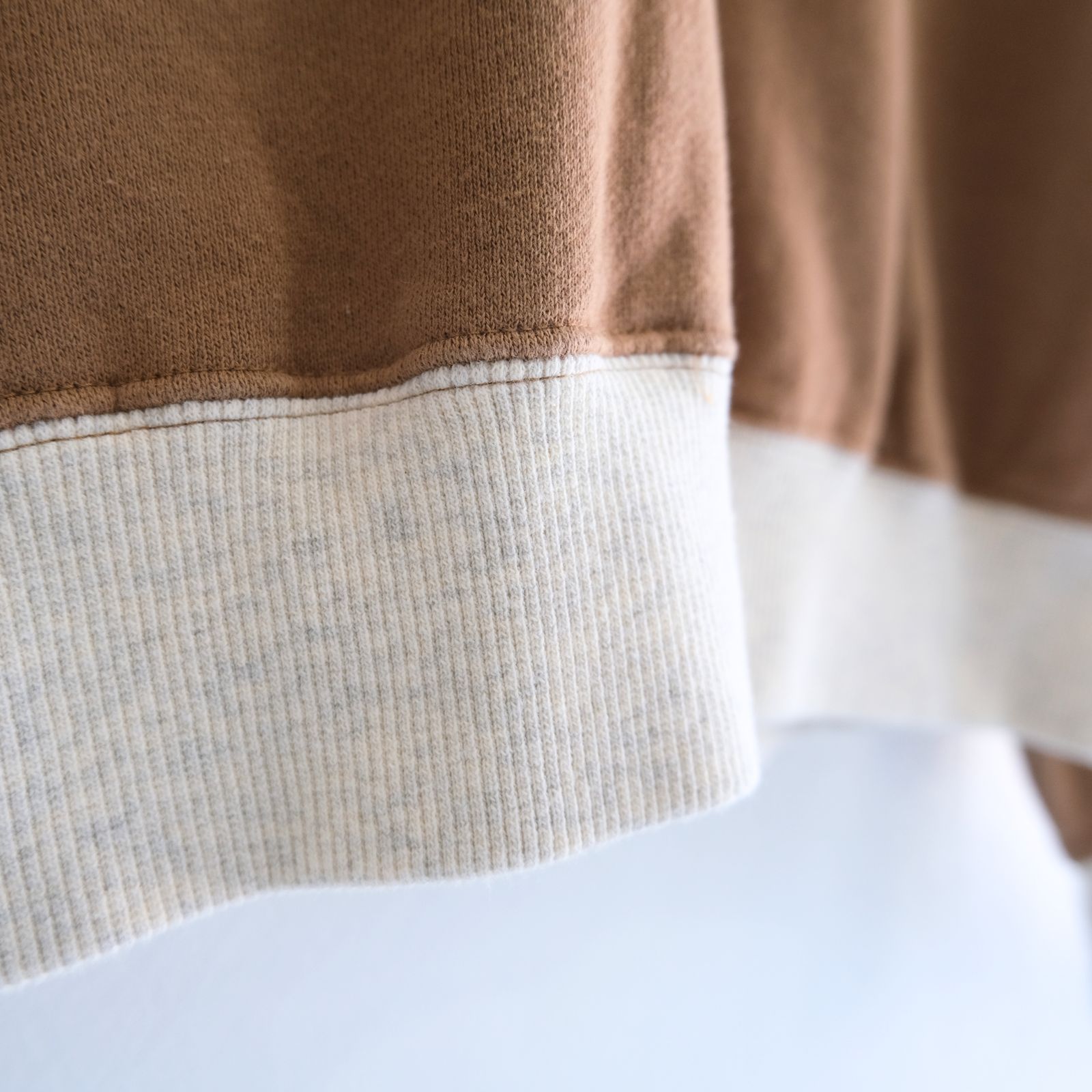 【残り1点】THE THIRD SWEATSHIRT VINTAGE（VINTAGE CAMEL）