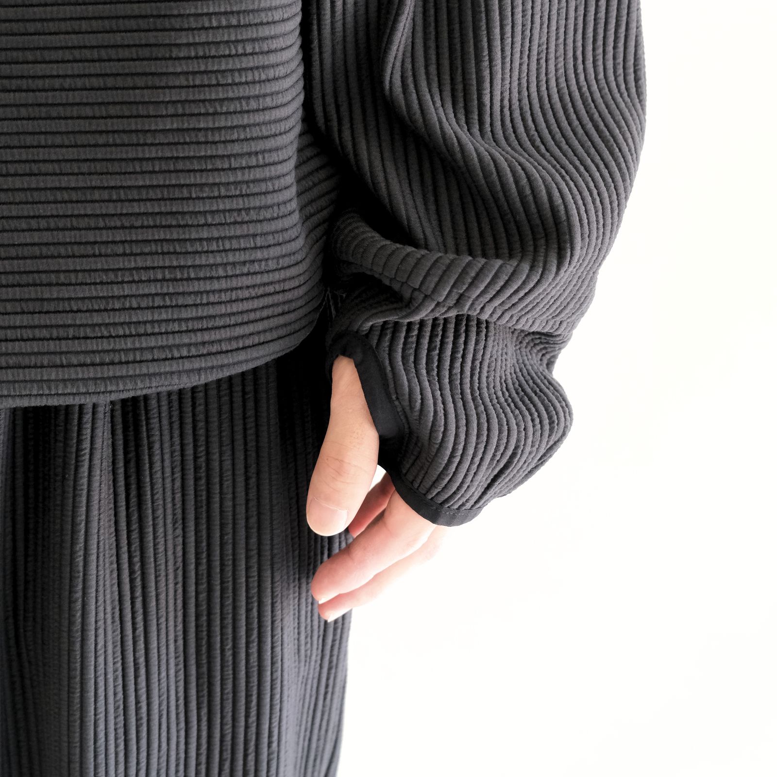 Uneven Anonymous Balaclava Hoodie / アンイーヴン アノニマス バラクラバ フーディー（OFF BLACK）