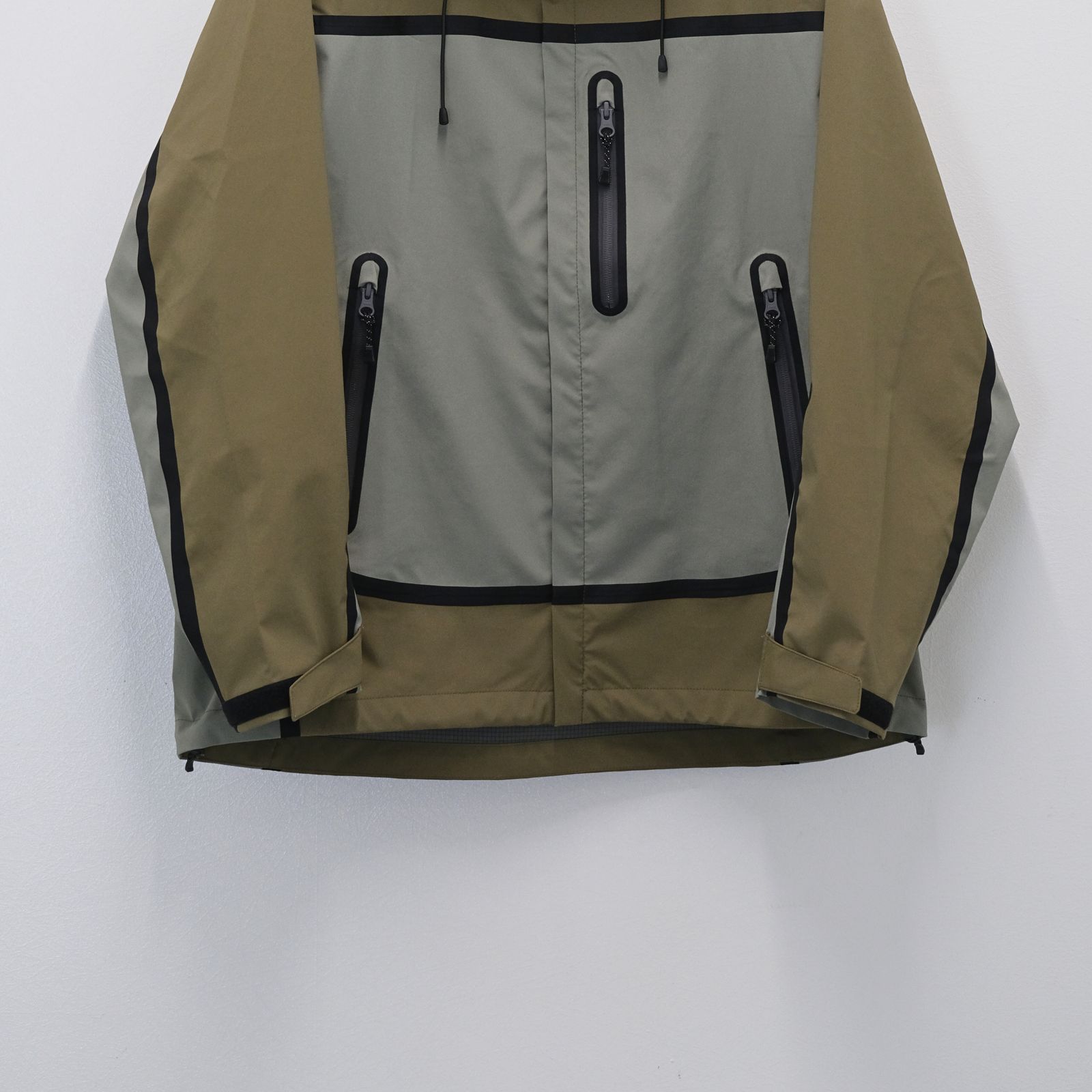 TAPED SEAM WATER PROOF JACKET / シェルジャケット / ミリタリーグレー