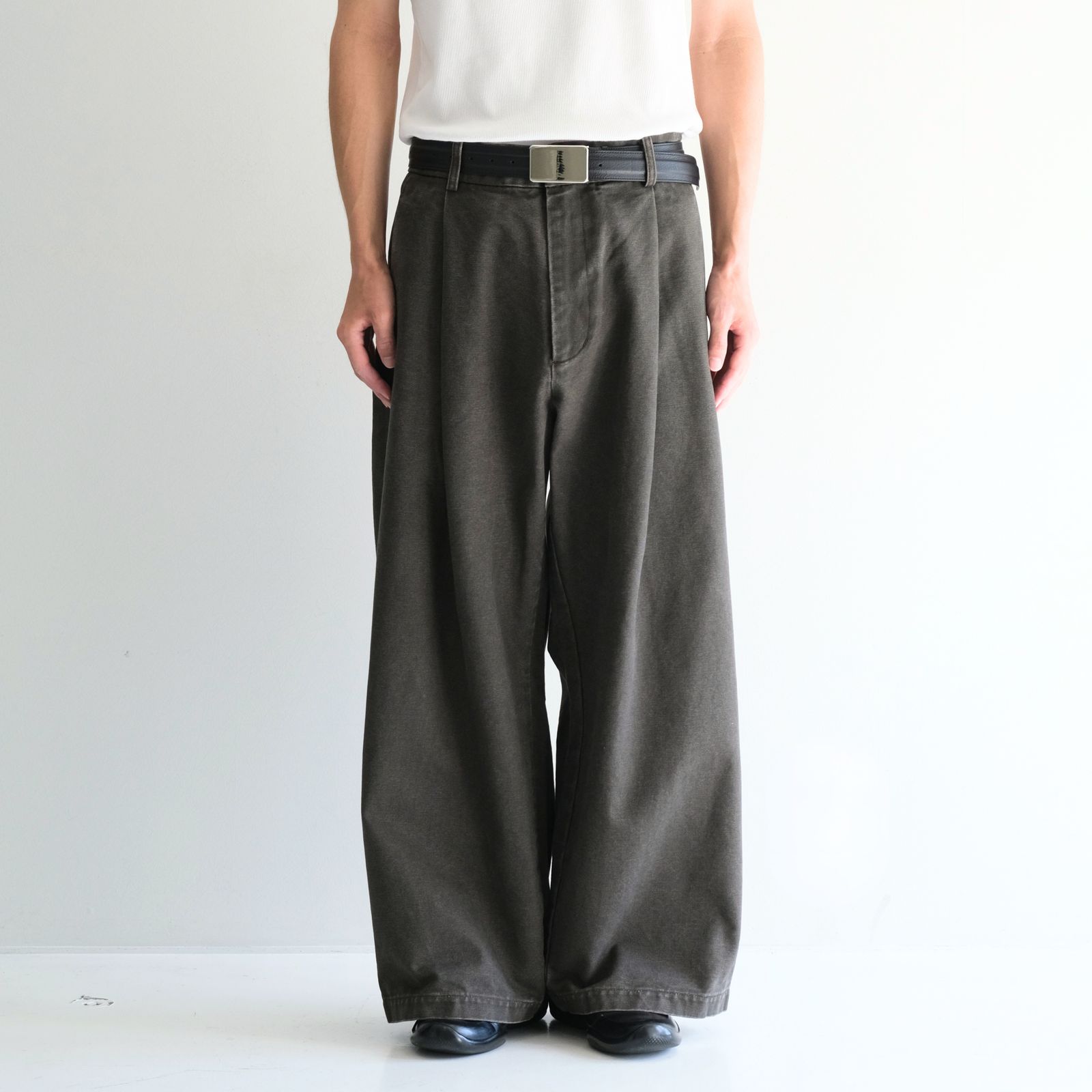 【残り1点】MERELY WASHED CANVAS FLARED PANTS（VINTAGE CAMEL）