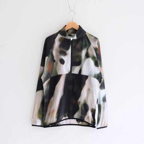 LIGHT WEIGHT WIND SHELL JACKET（BLUR）