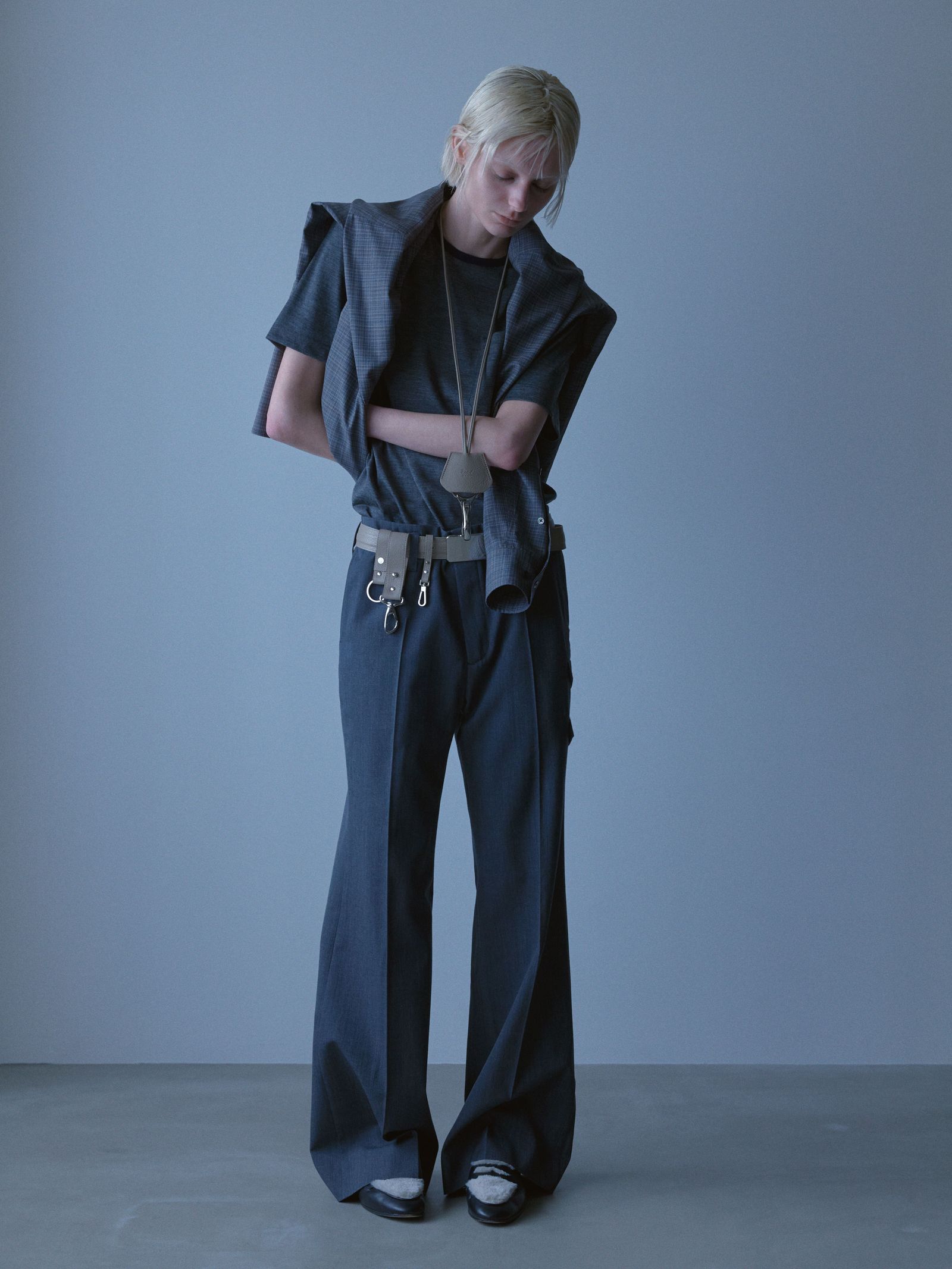 【入荷時期：2026年8-9月頃】Leather Belt / レザー ベルト（Gray）