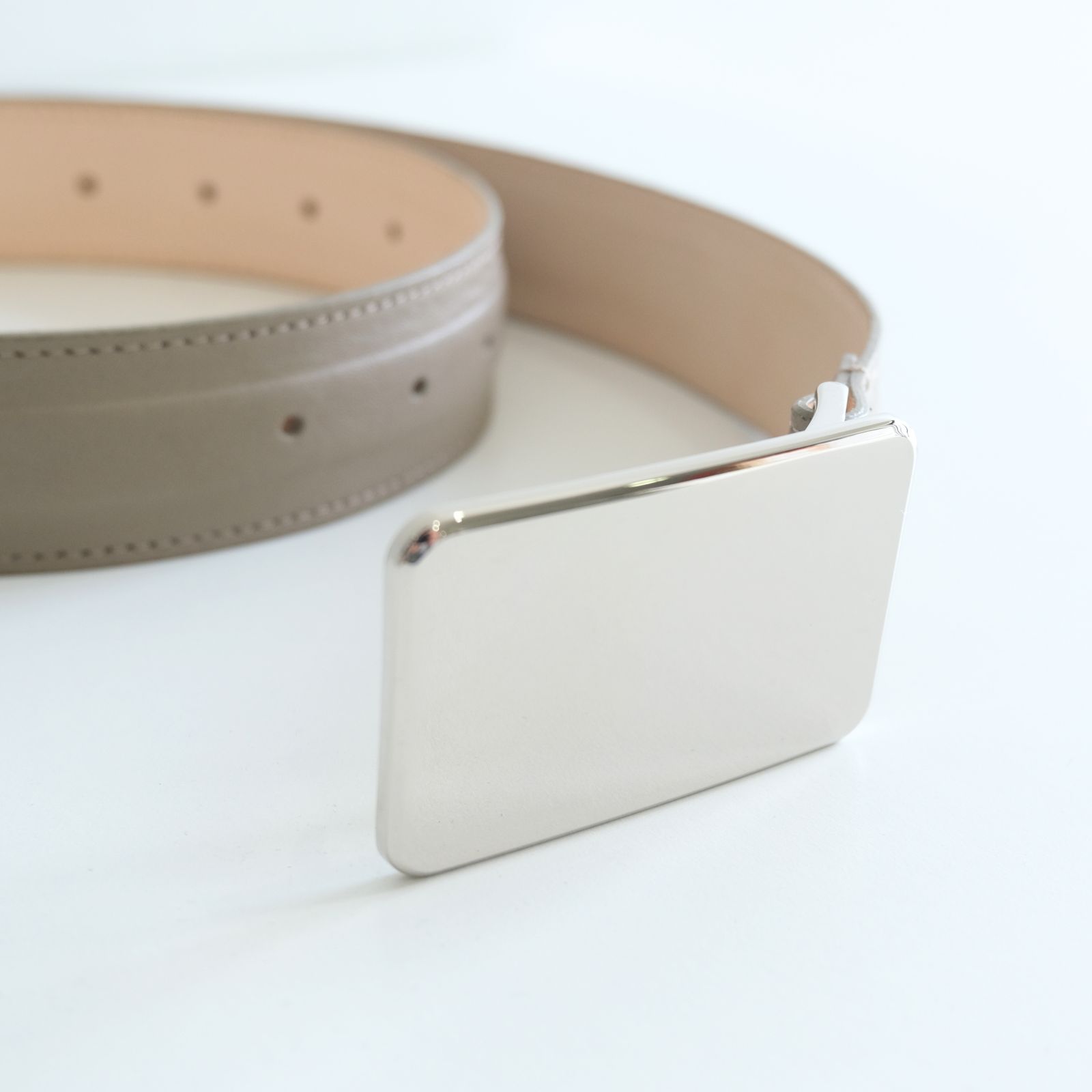 【残り1点】Leather Belt / レザー ベルト（Gray）