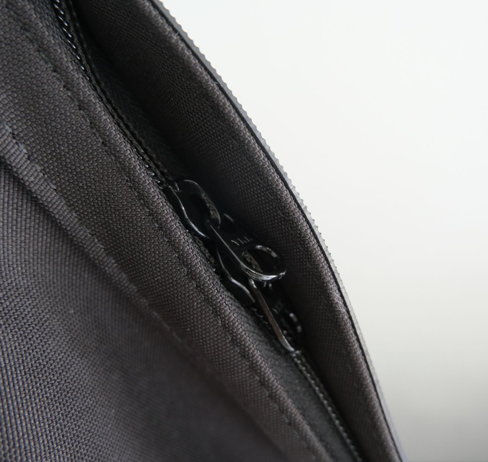 Vibram Bonding Round Bag / バッグ / BLACK
