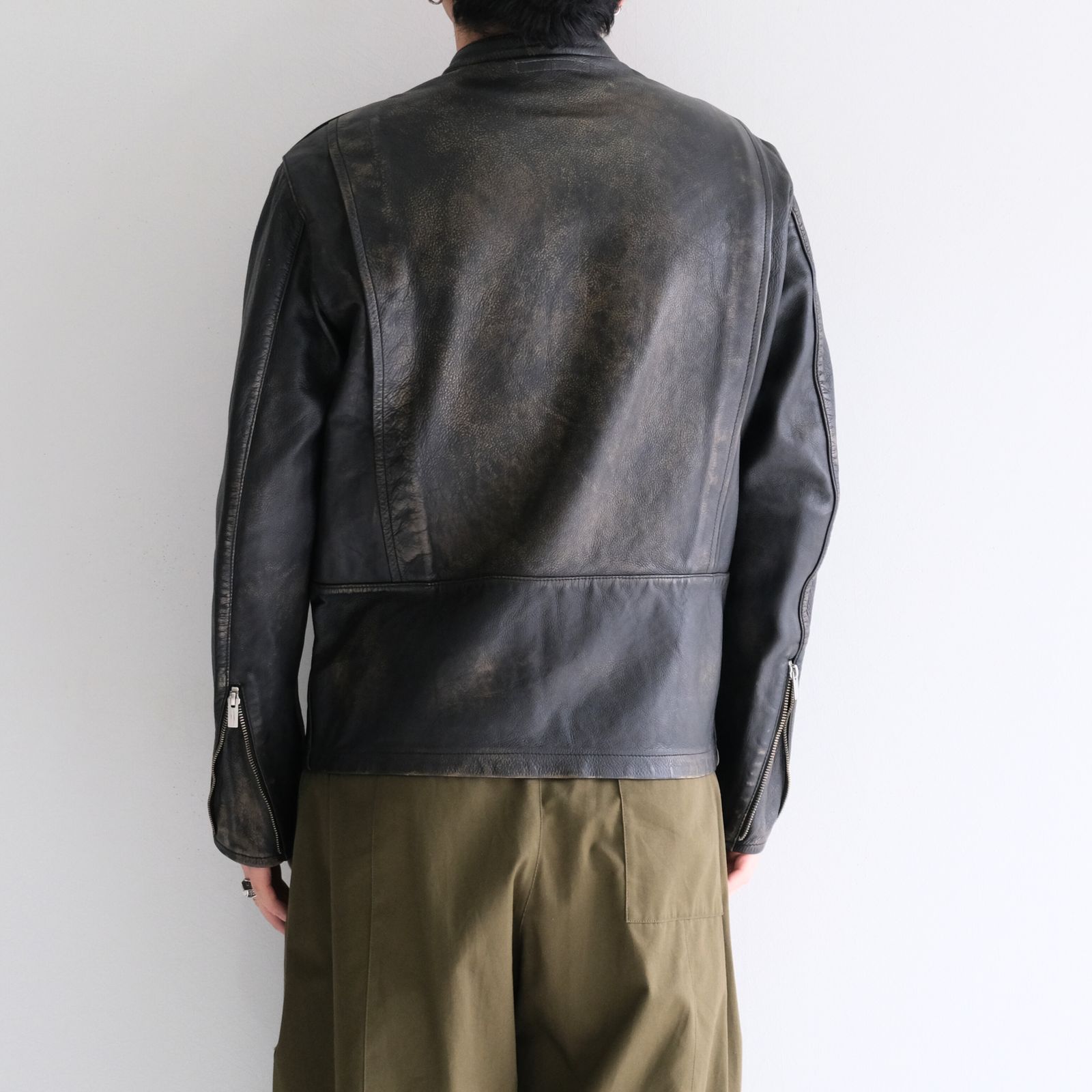 LEATHER RIDERS JACKET ‐Cow Heavy Vintage finish‐ / ジャケット / レザージャケット /  ライダースジャケット / Cow leather / 牛革 / Black