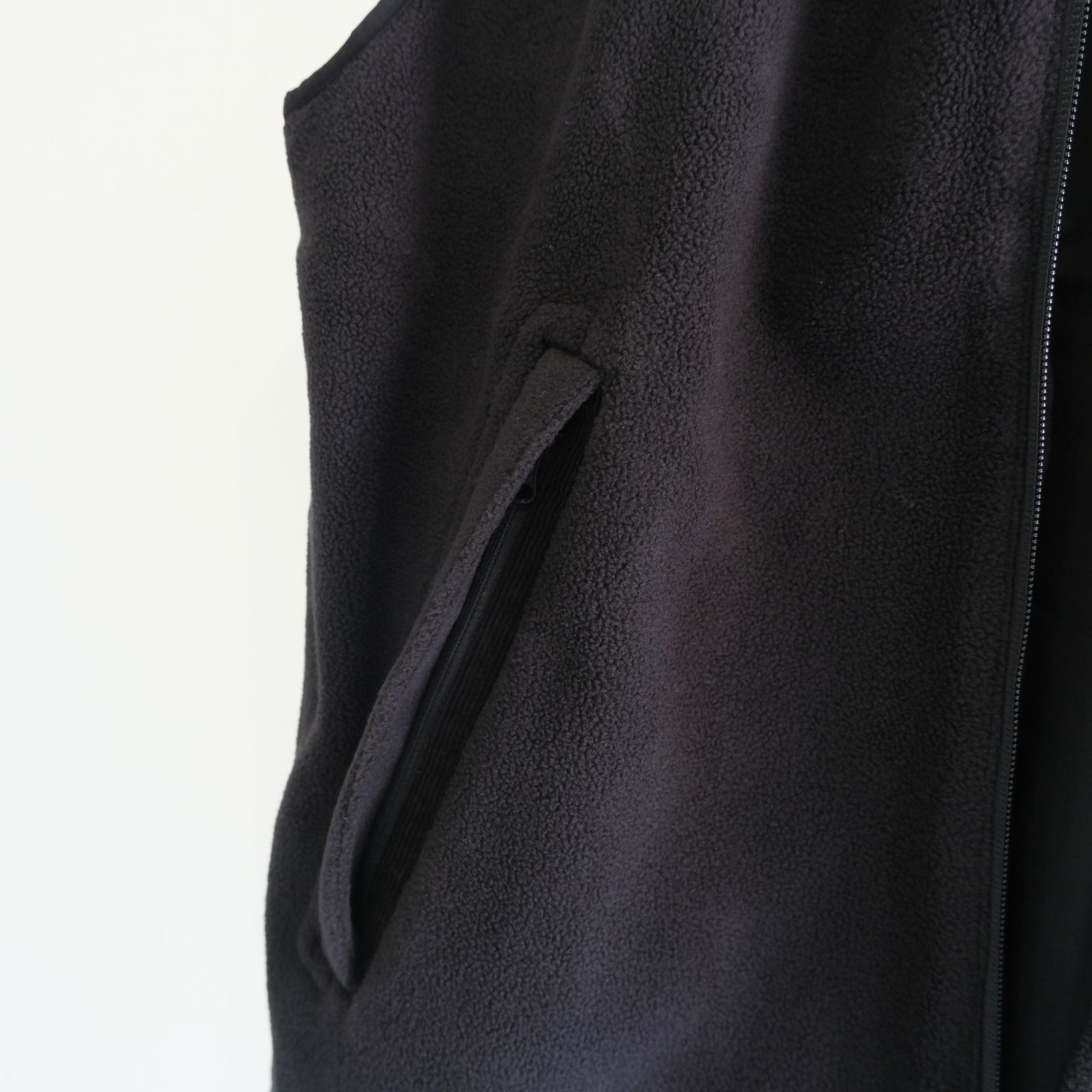 Reimagined Survivor Fleece Vest / ベスト / フリース / Black