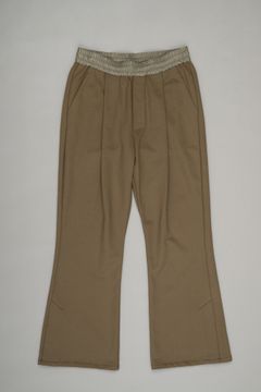 Slit Flare Sweatpants（Khaki）
