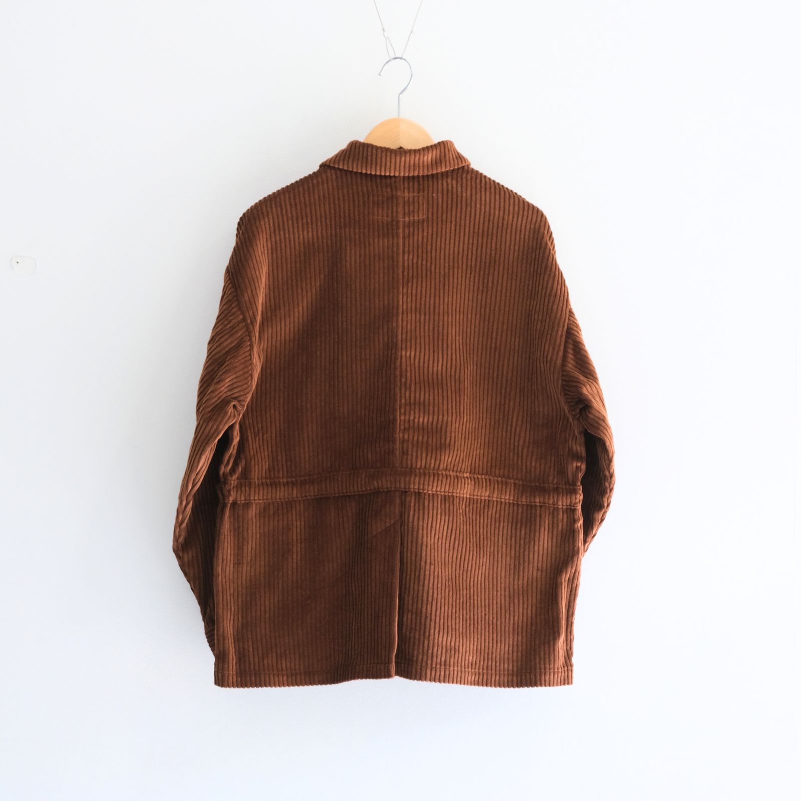 【残り1点】WIDE-WALE CORDUROY SAFARI JACKET（BROWN）