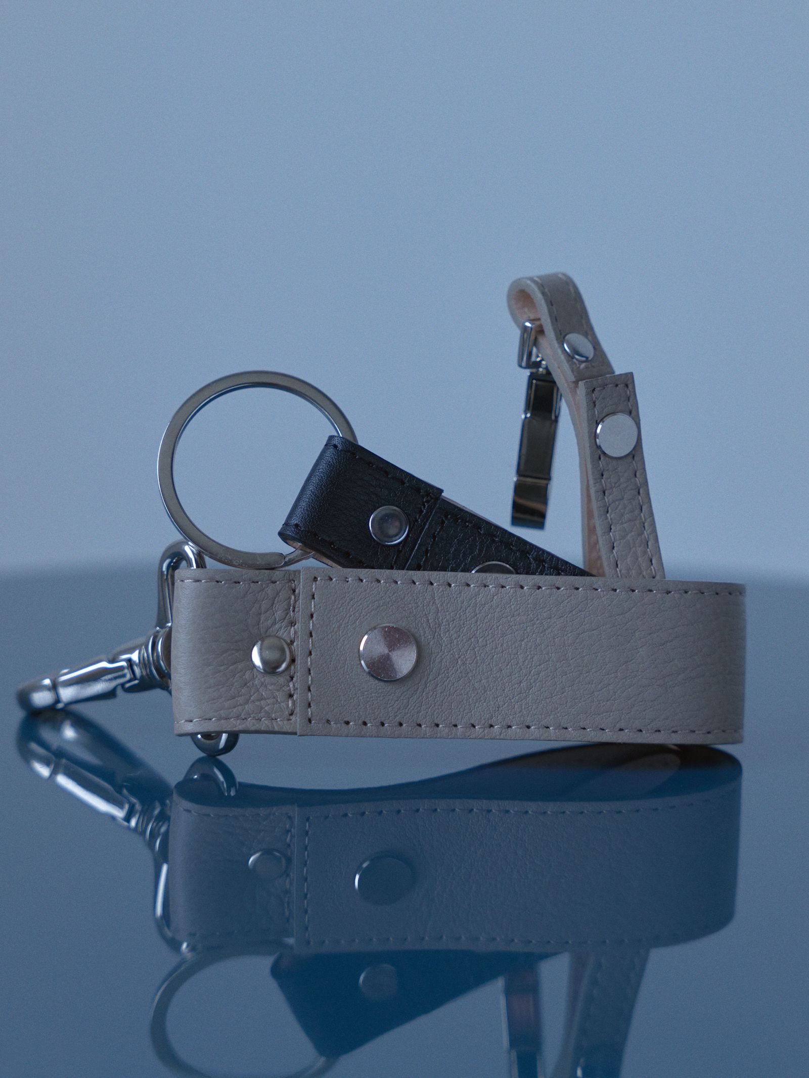 【入荷時期：2026年8-9月頃】Assorted Leather Holders / アソーテッド レザー ホルダーズ（Black）