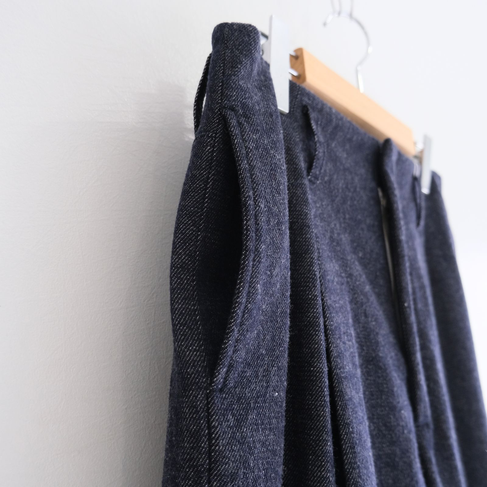 【残り1点】Tucked Wide Trousers / タクト ワイド トラウザー（Indigo）