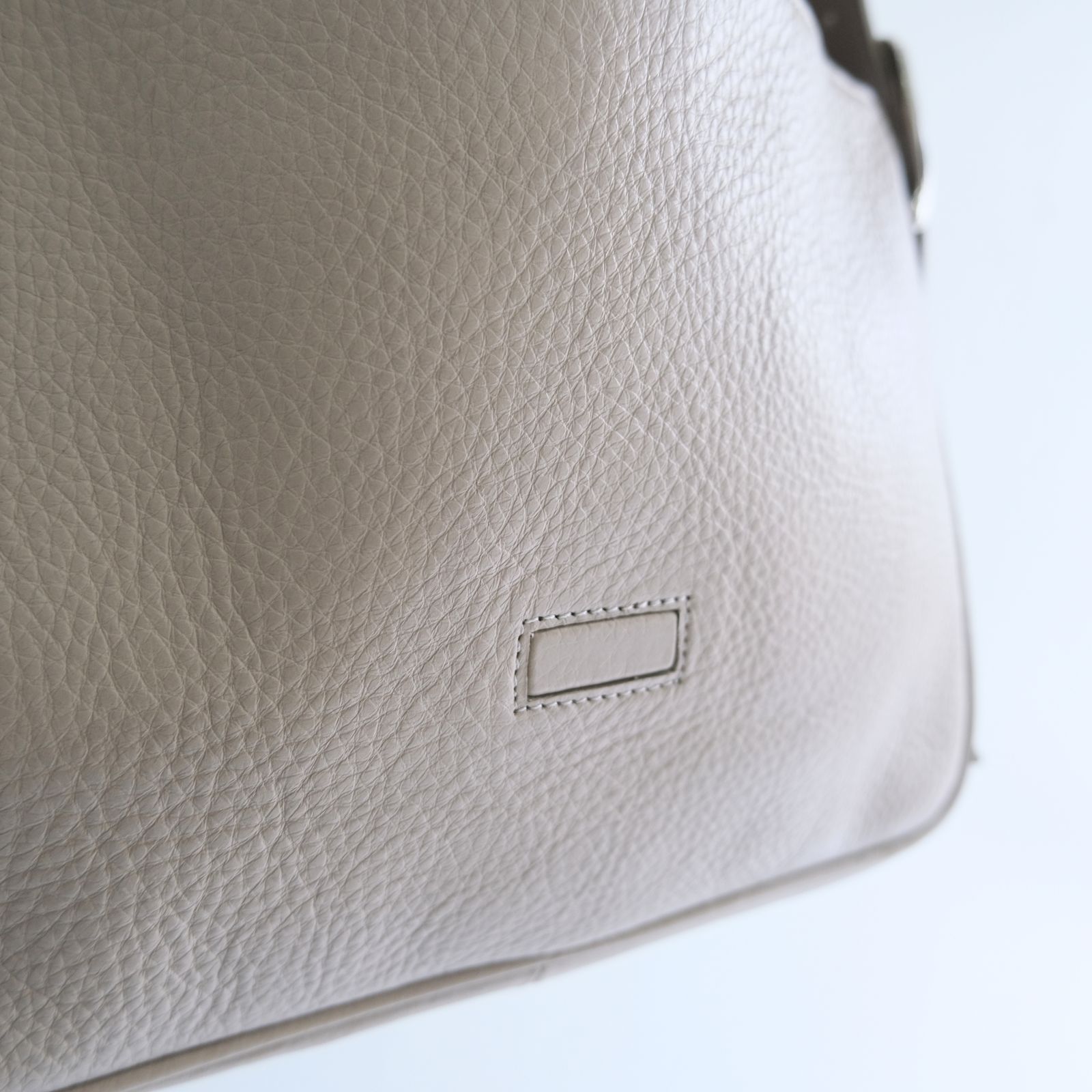 【残り1点】Leather Shoulder Bag [Dumbo] / レザー ショルダー バッグ [ダンボ]（Gray）