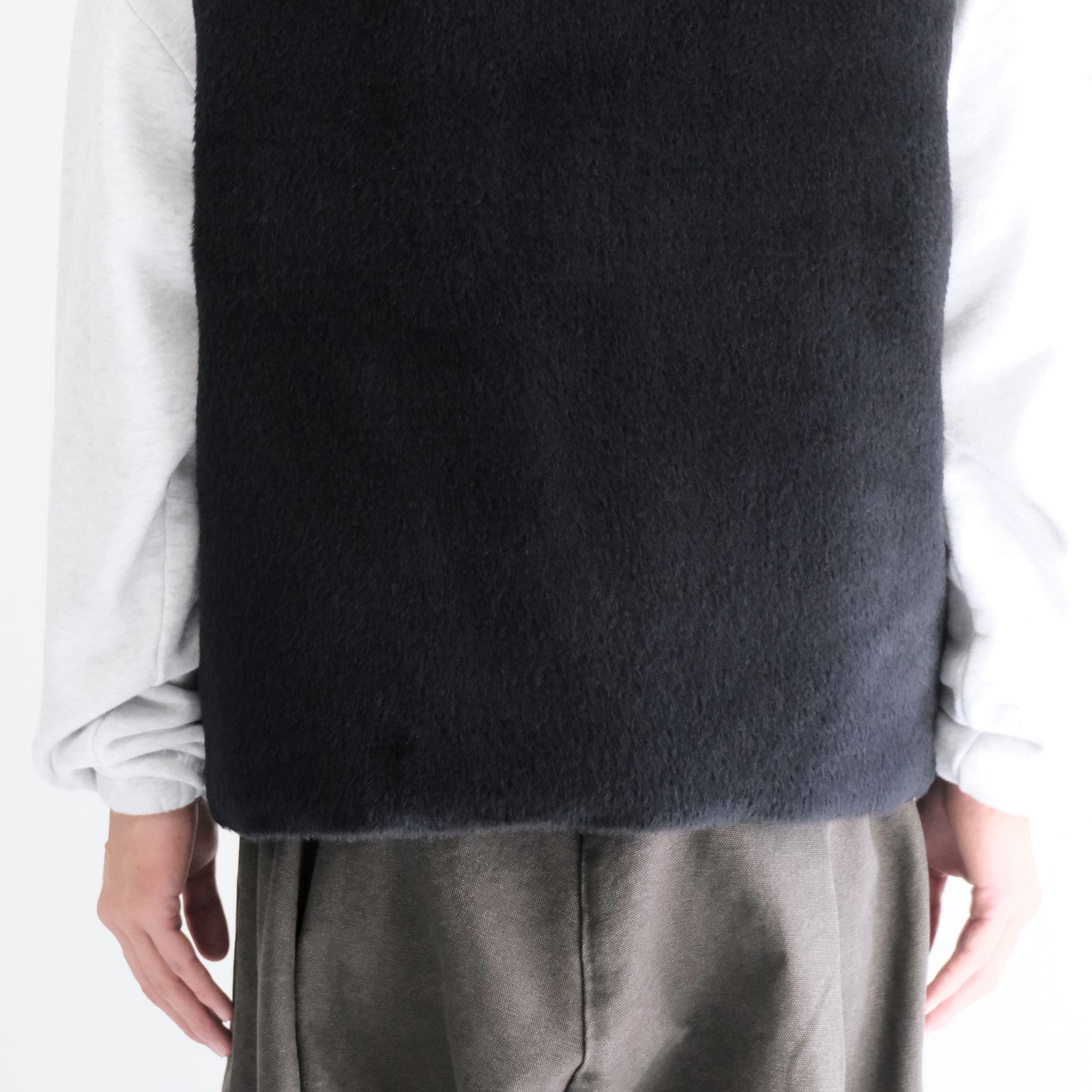 【残り1点】MERELY SURI ALPACA INUIT FUR VEST（BLACK MINK）