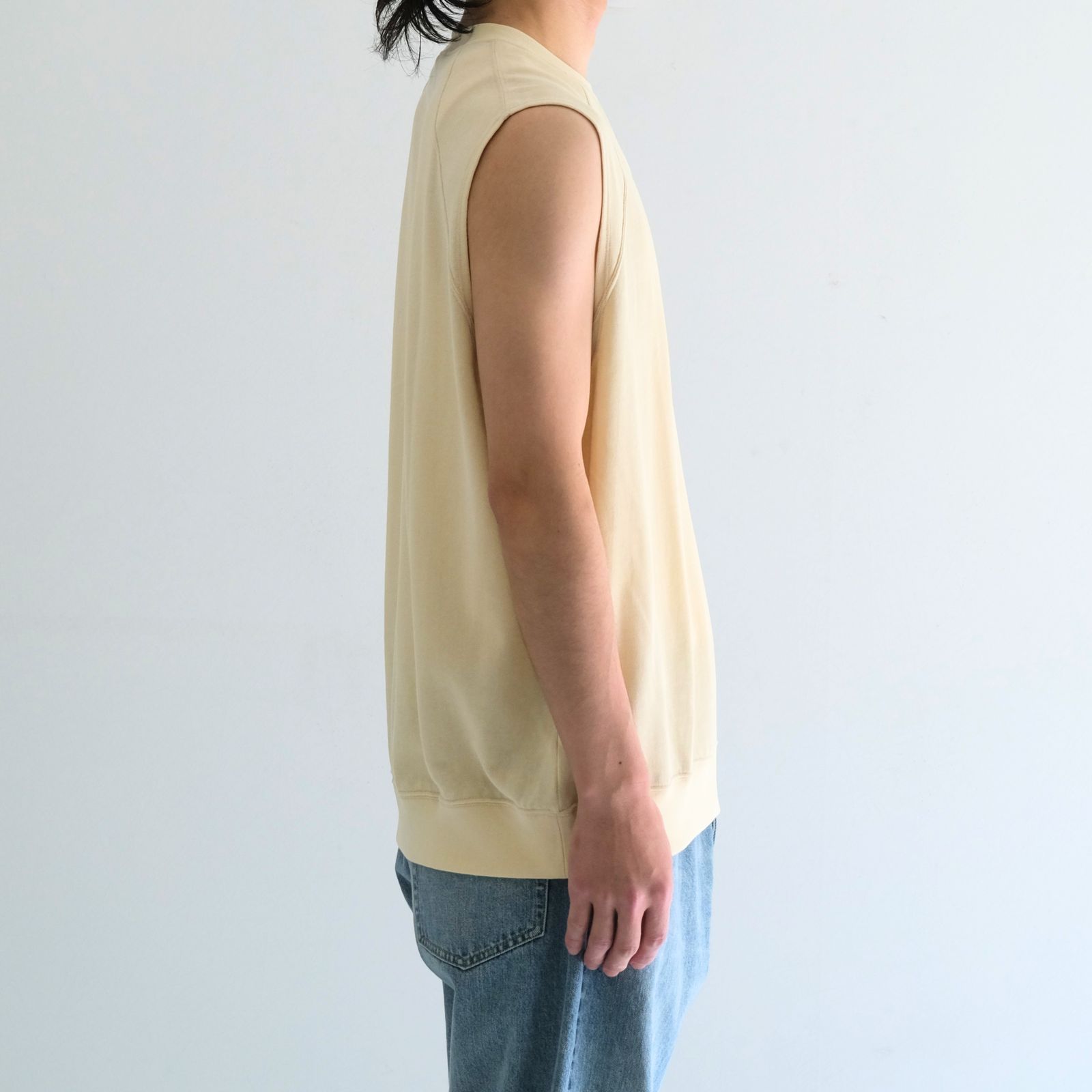 SOFT DRY SHORT LOOP TERRY SLEEVLESS TOP （YELLOW BEIGE）