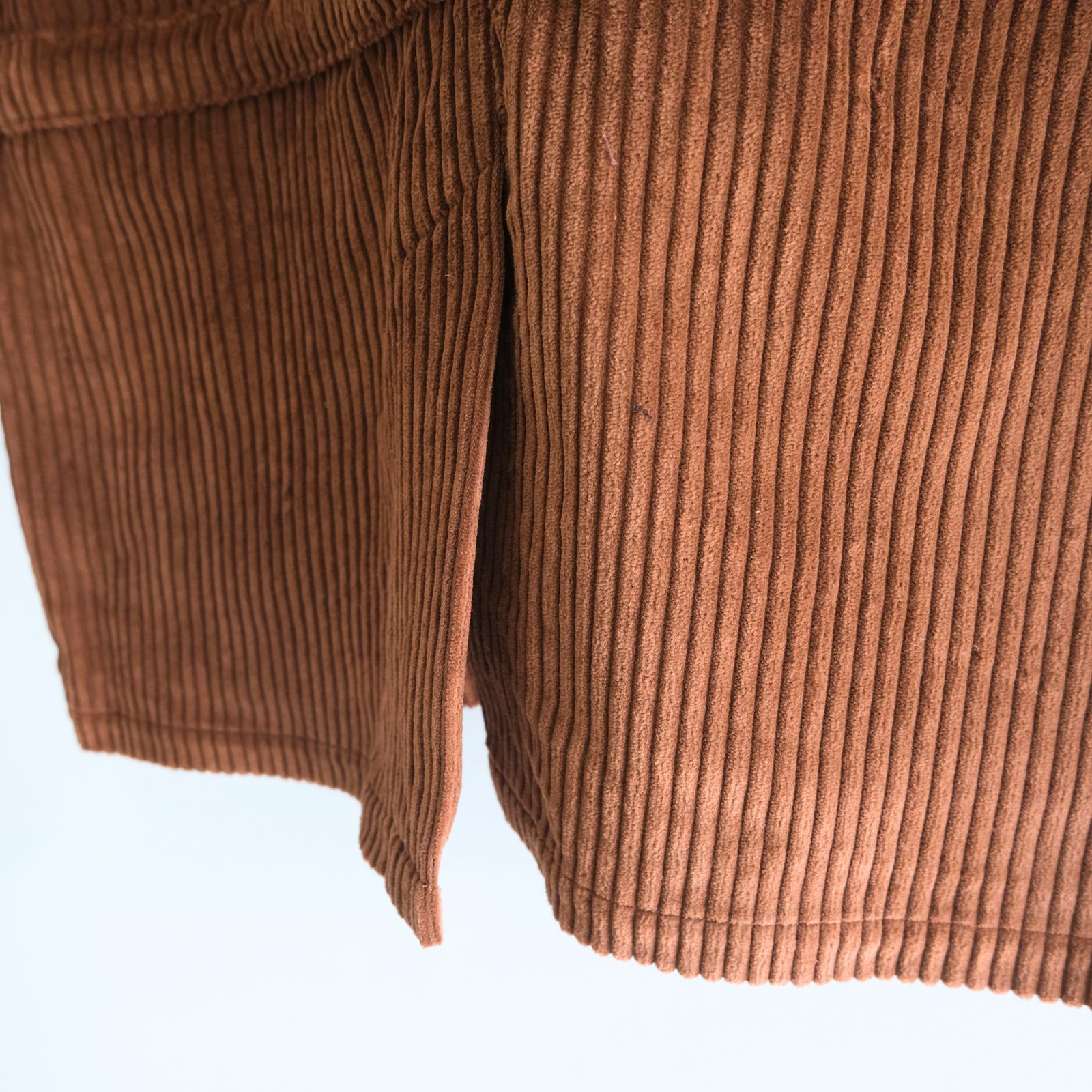 【残り1点】WIDE-WALE CORDUROY SAFARI JACKET（BROWN）