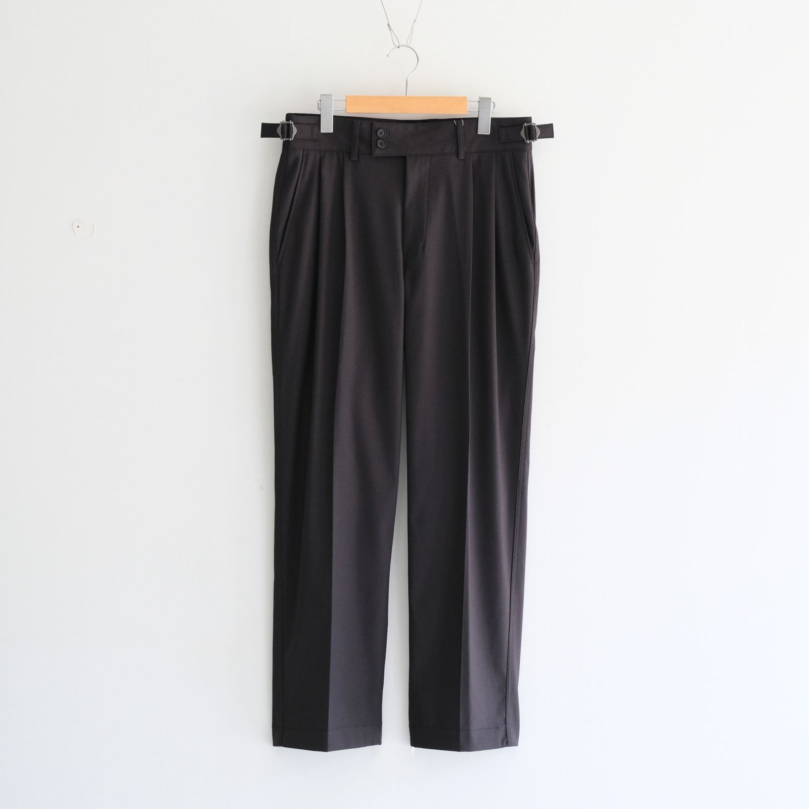 Santiago Slacks Standard / パンツ / スラックス / Charcoal