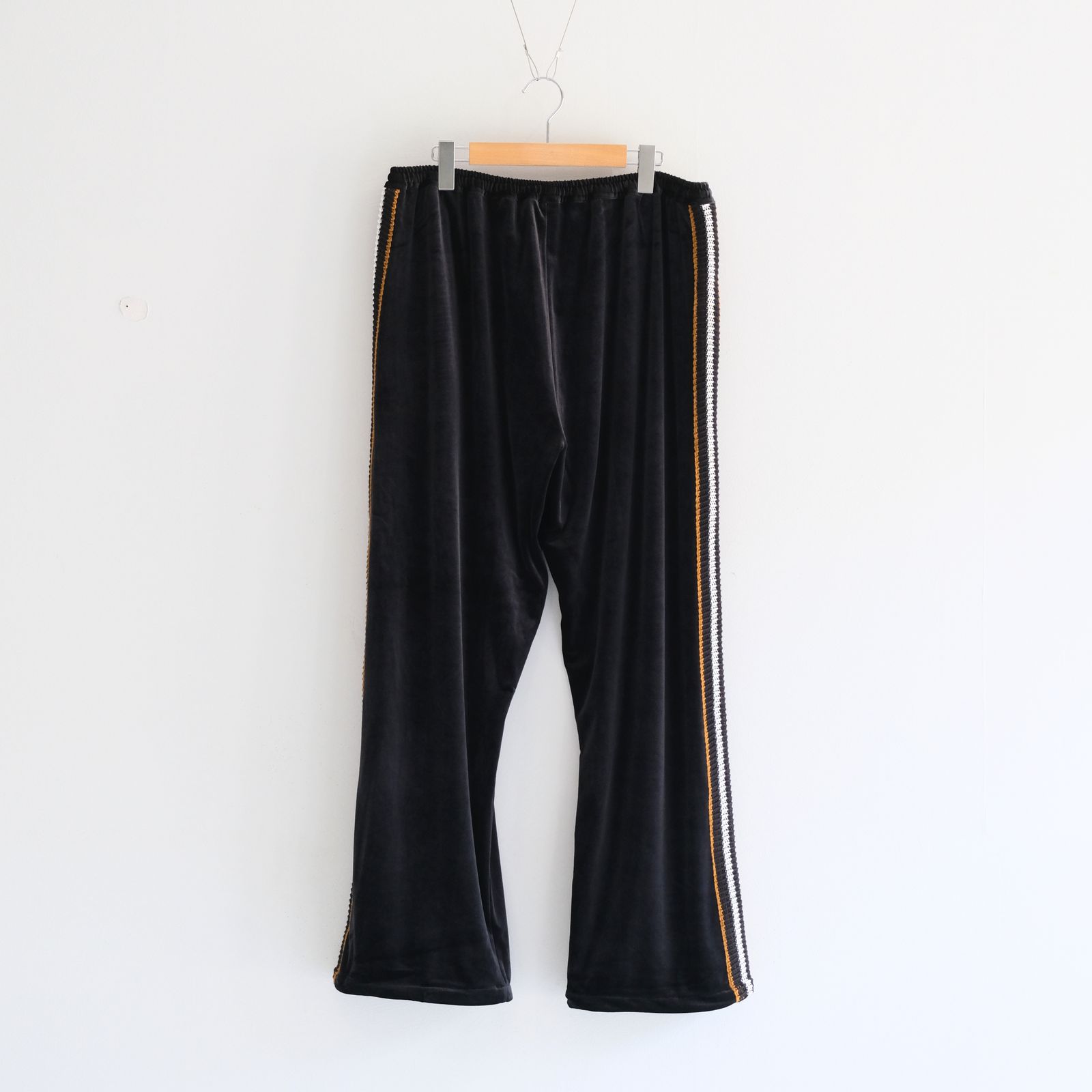 【残り1点】VELOUR TRACK PANT（BLACK）