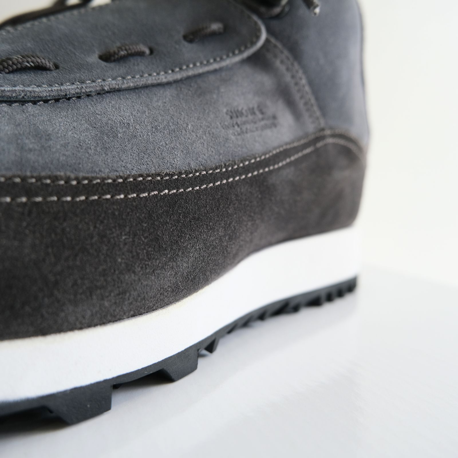 FLOW-MID SHOES is-ness×SUICOKE / シューズ / コラボ / GRAY x CHARCOAL