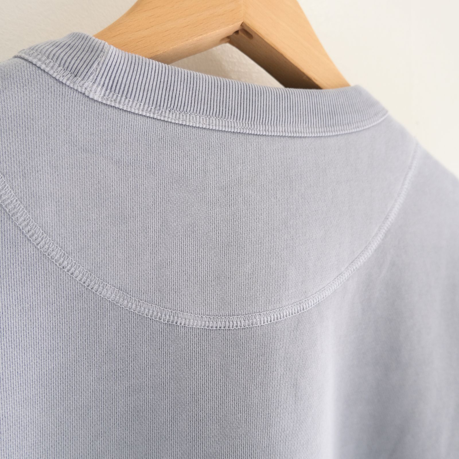 Riot Unisex Sweater / スウェット / Lilac