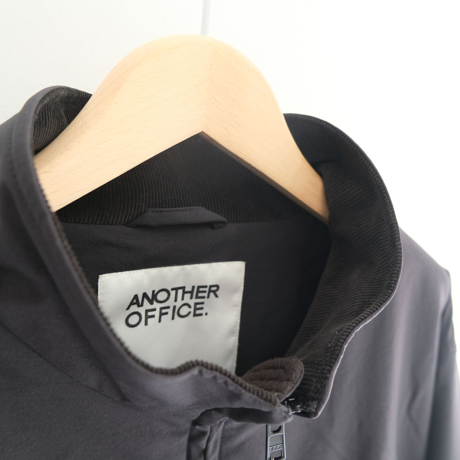 High Neck Insulation Jacket / ジャケット / Porlatec / Black