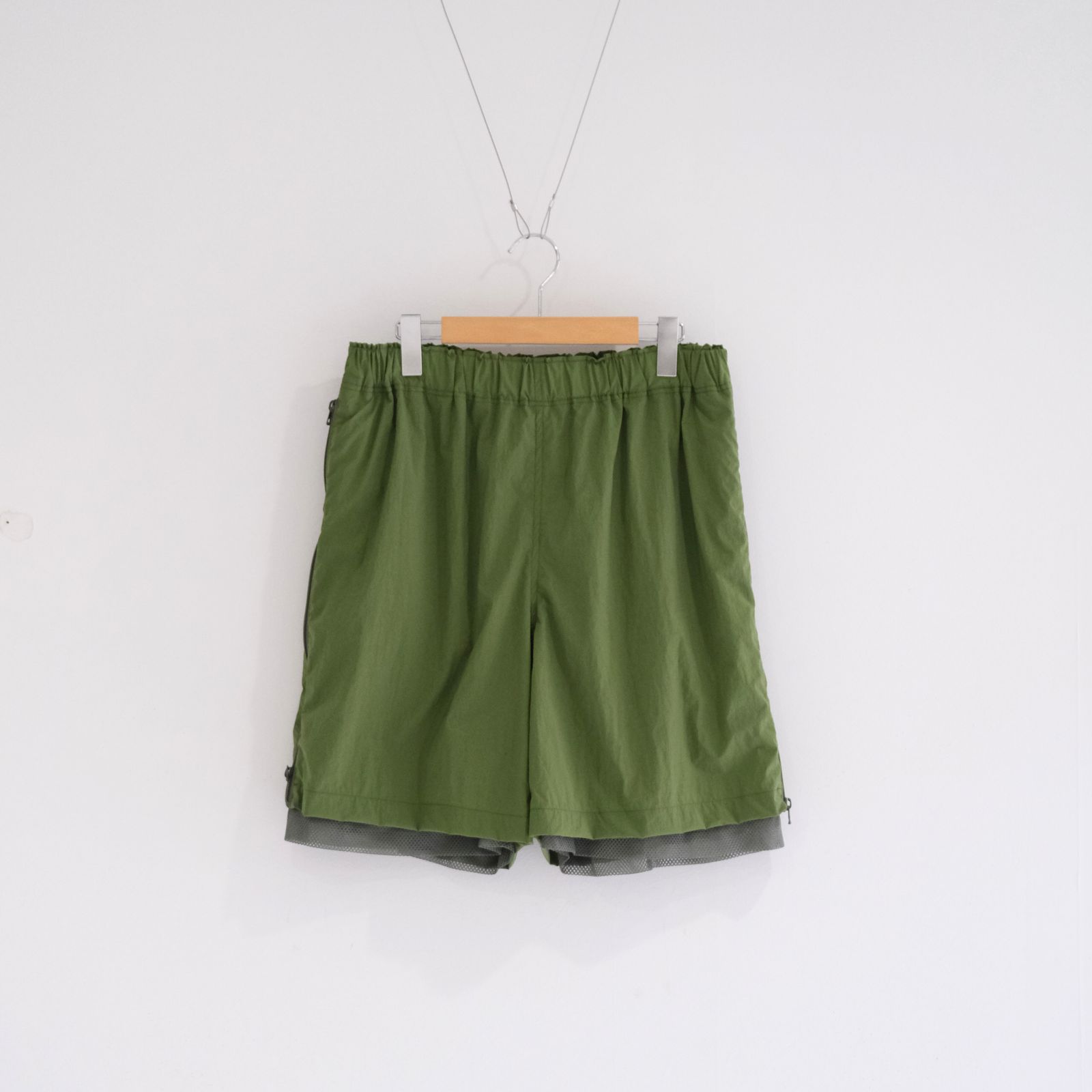 is-ness - TECHNICAL VENTILATION SHORTS / ショーツ / ナイロン