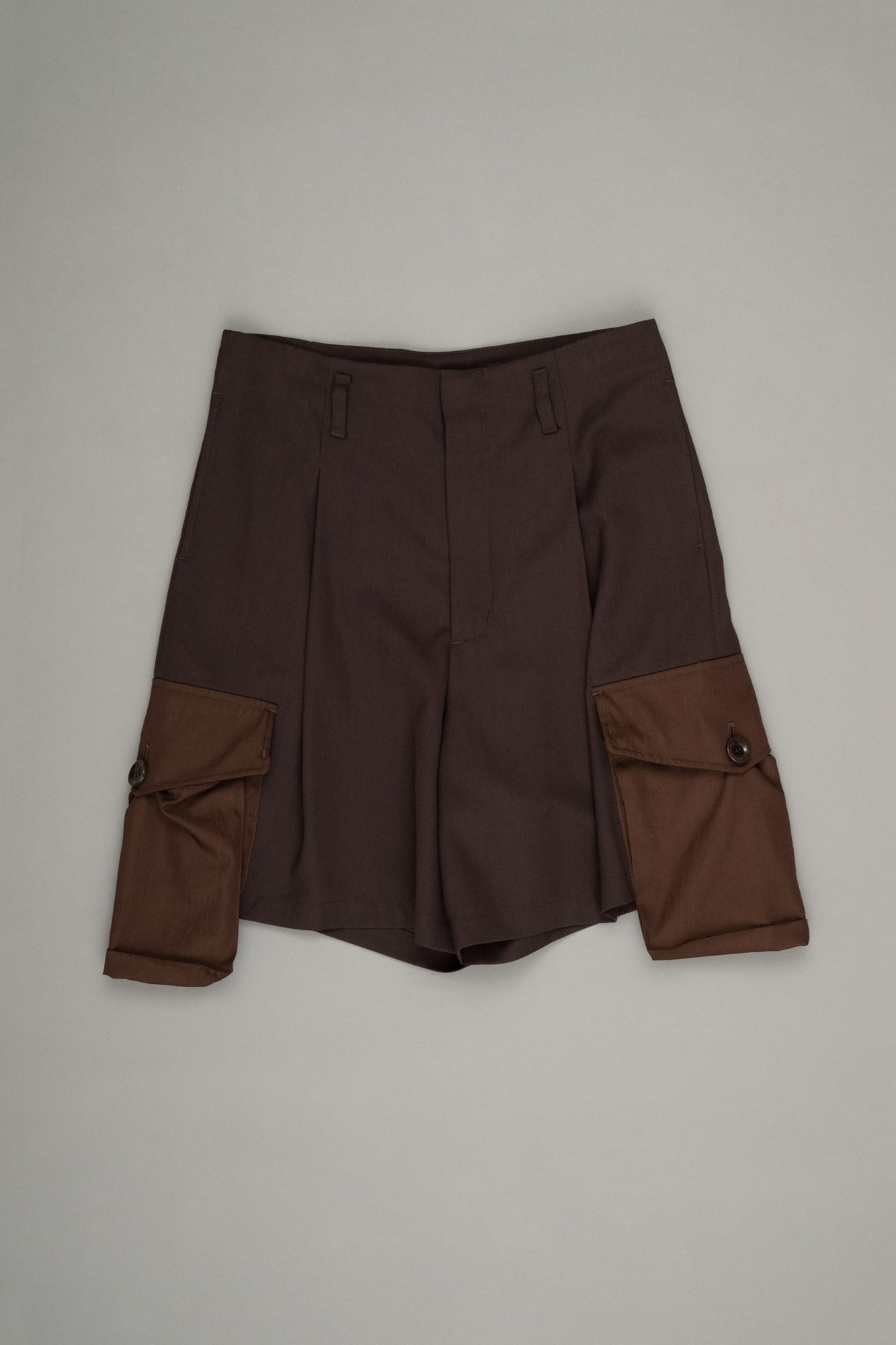 Layered Cargo Shorts（Brown）