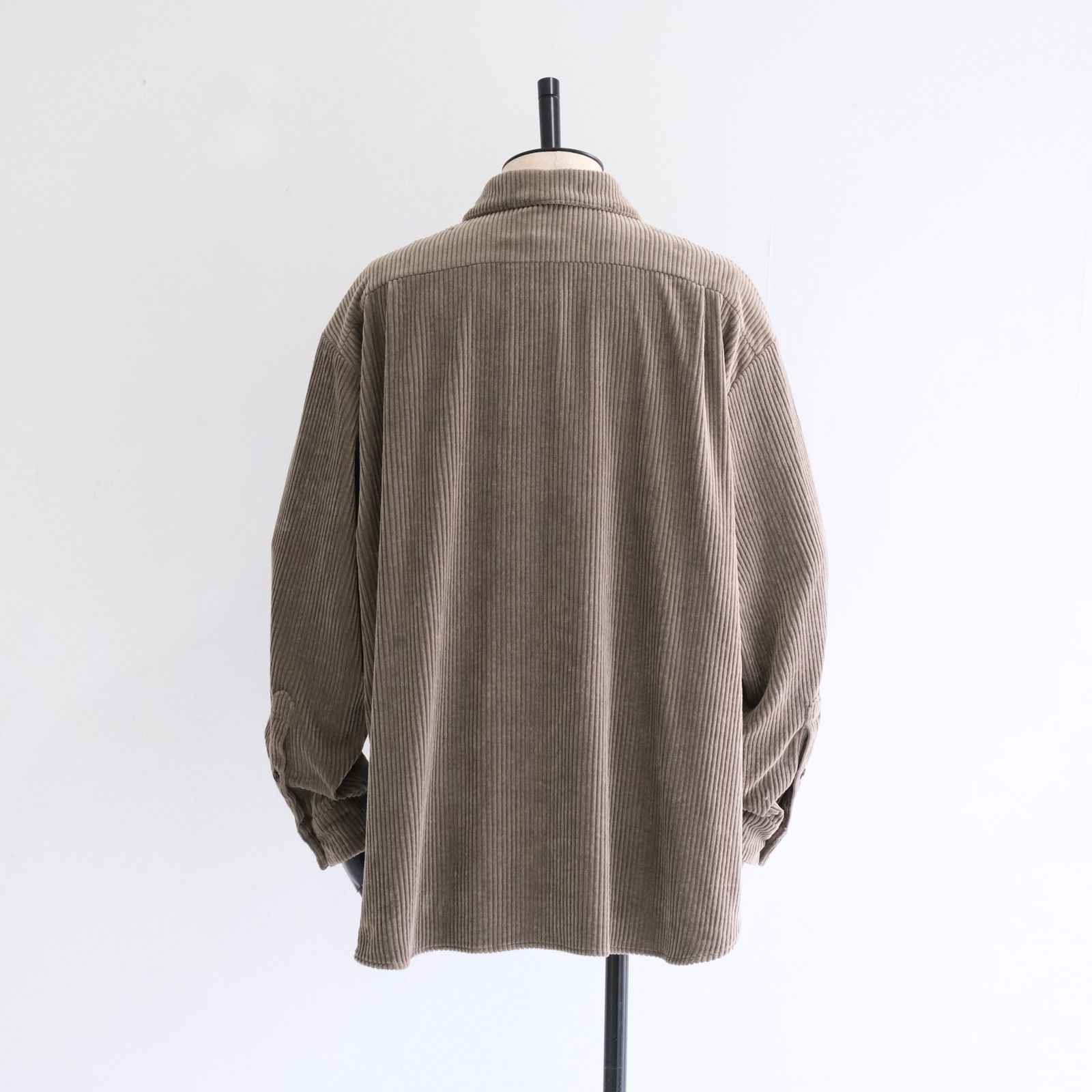 【残り1点】Corduroy Skipper Shirts（Beige）