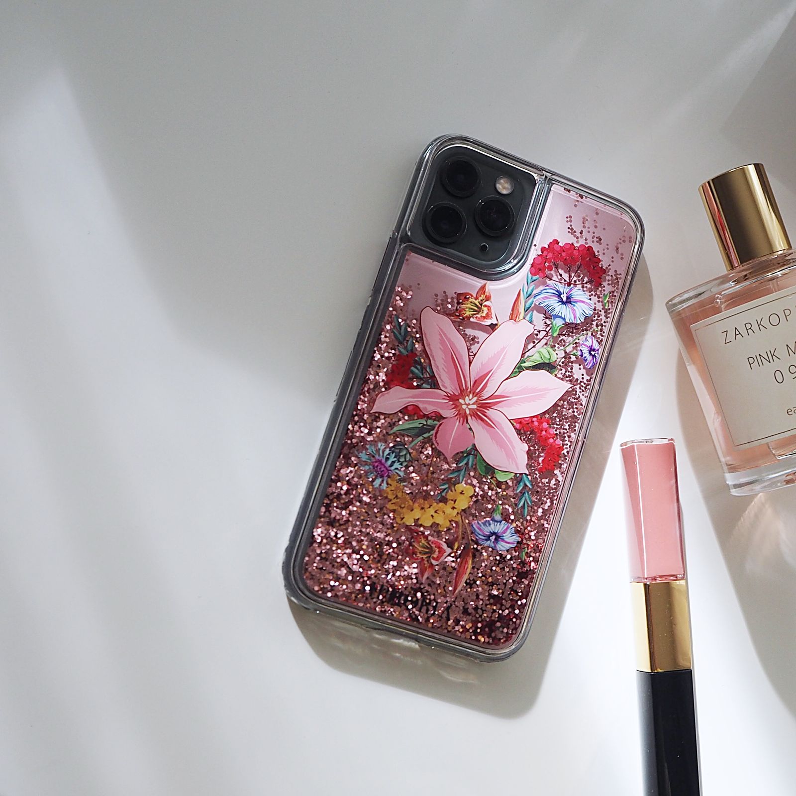 Liquid Case for Apple iPhone 11 - Nude Flowers