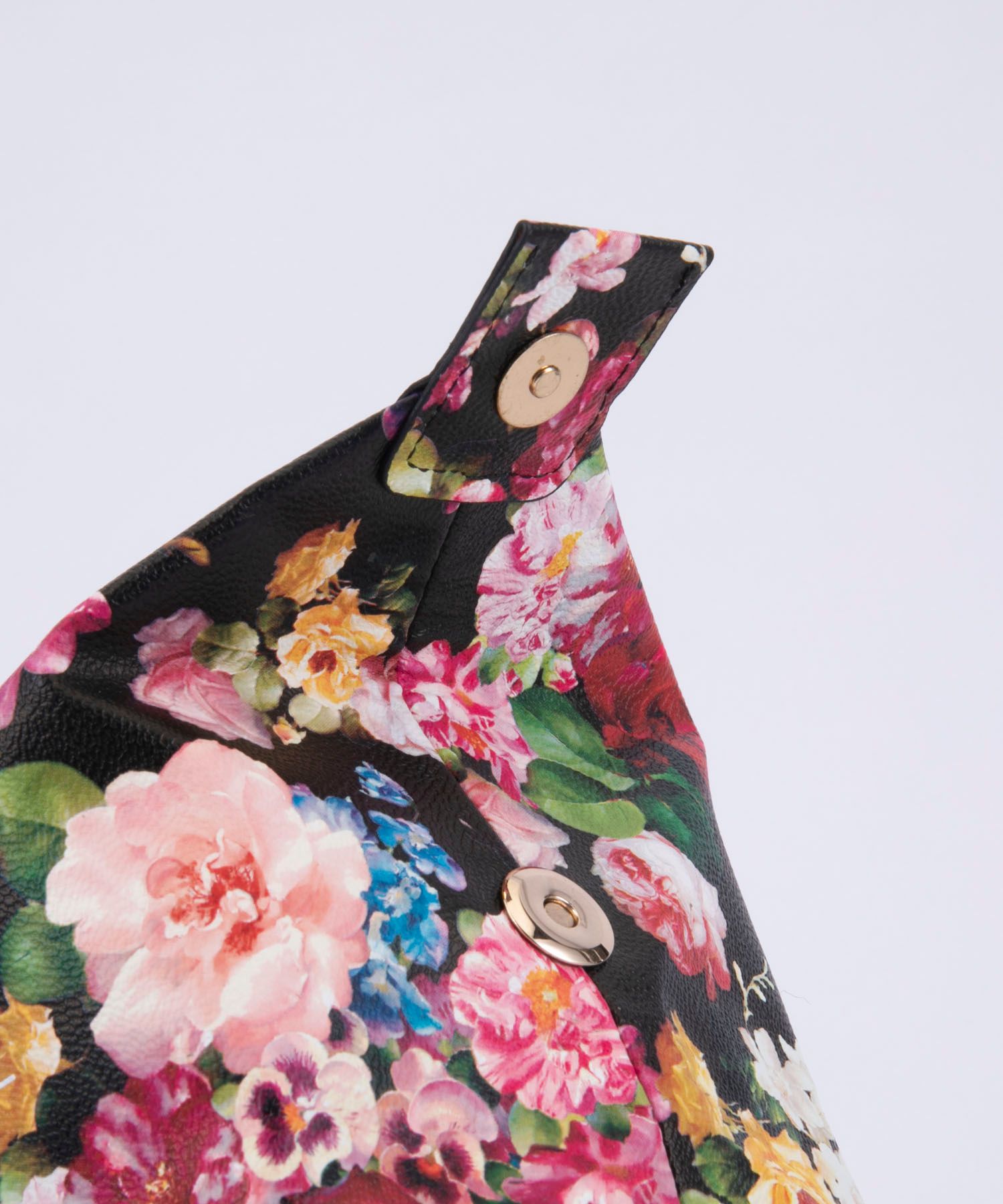 Washbag - Dark Flowers