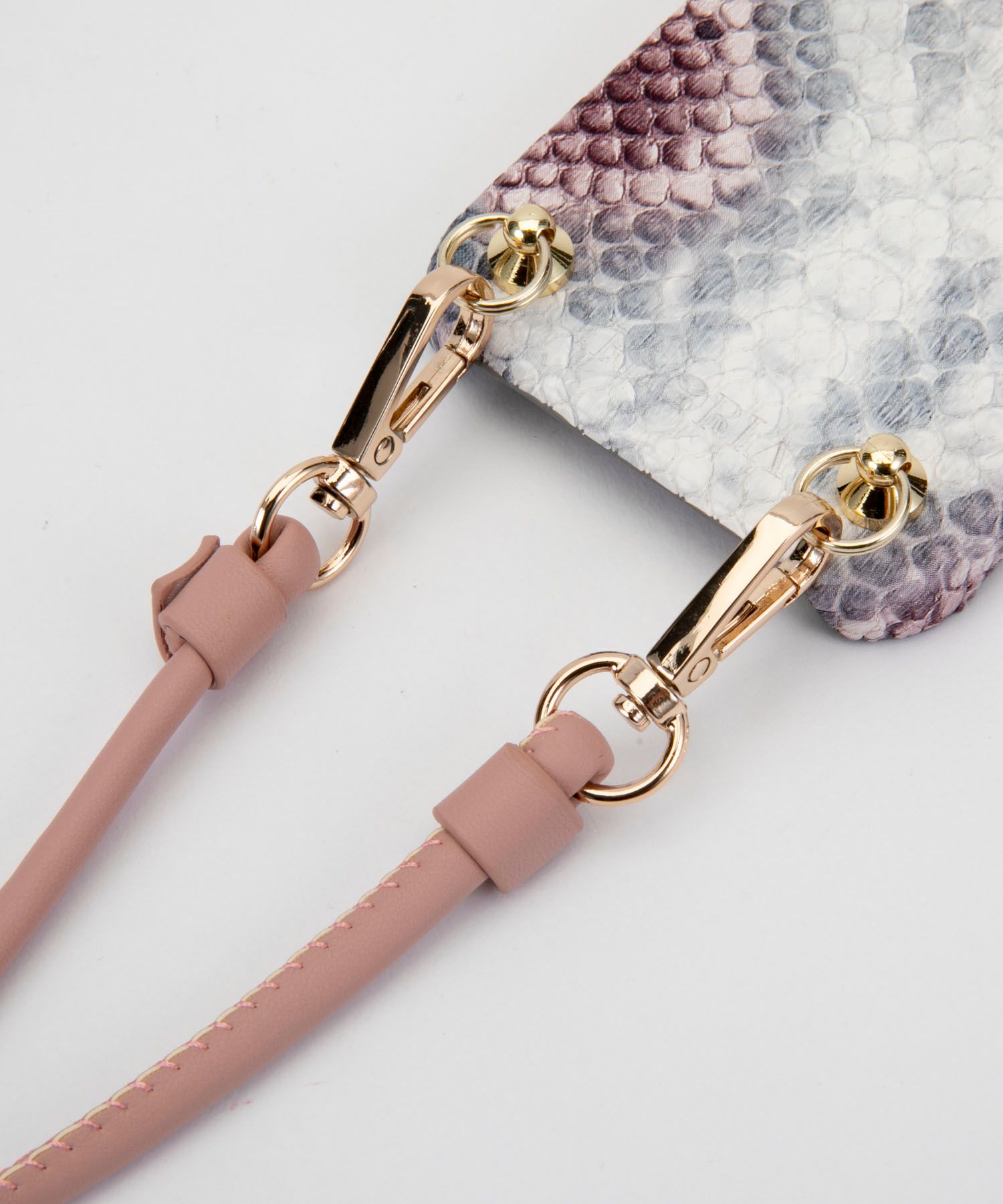 Necklace Case for Apple iPhone 12/12 Pro - Snake with nude Strap