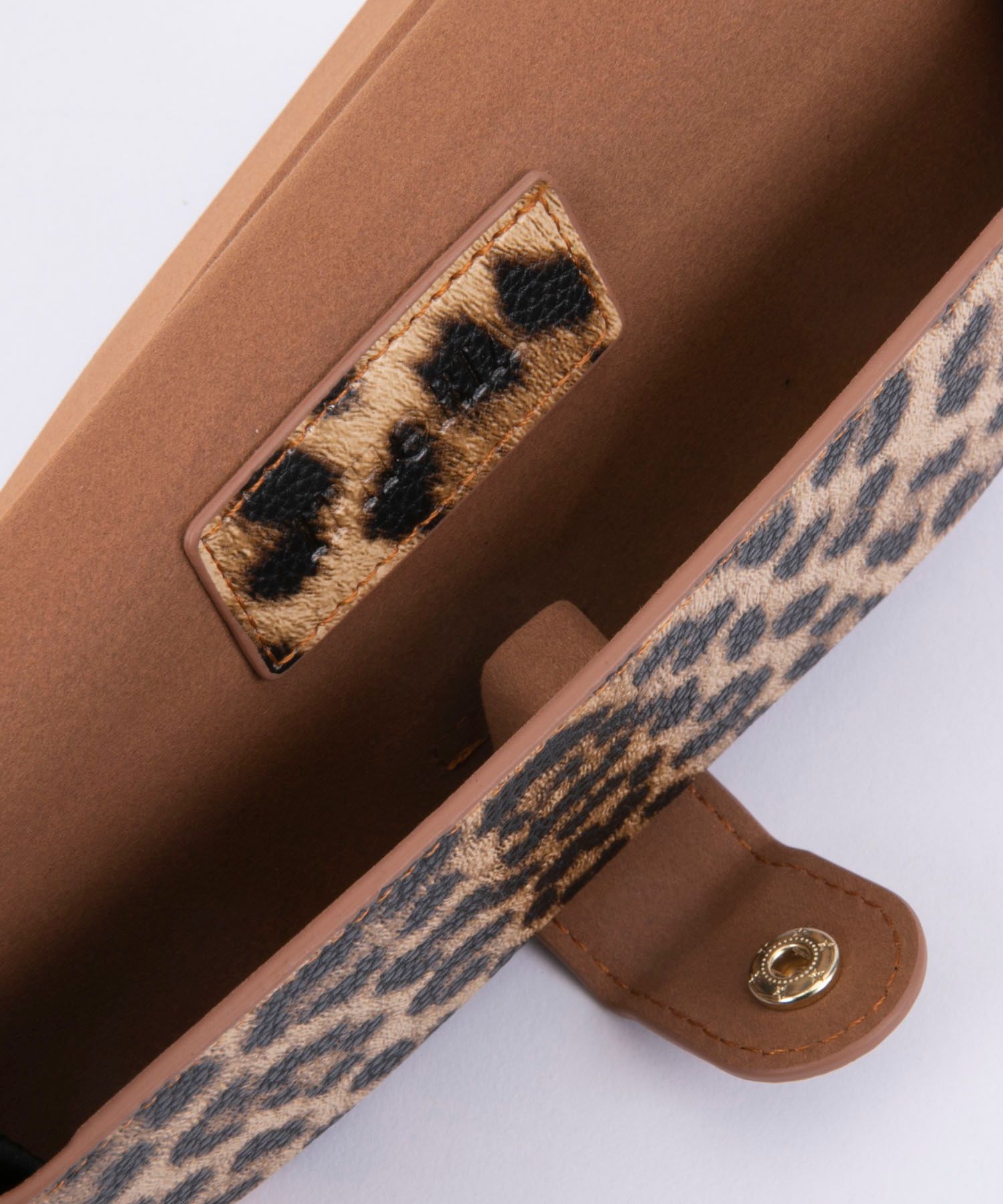 Glasses Case with Bag Holder - Leopard with Edged Glasses