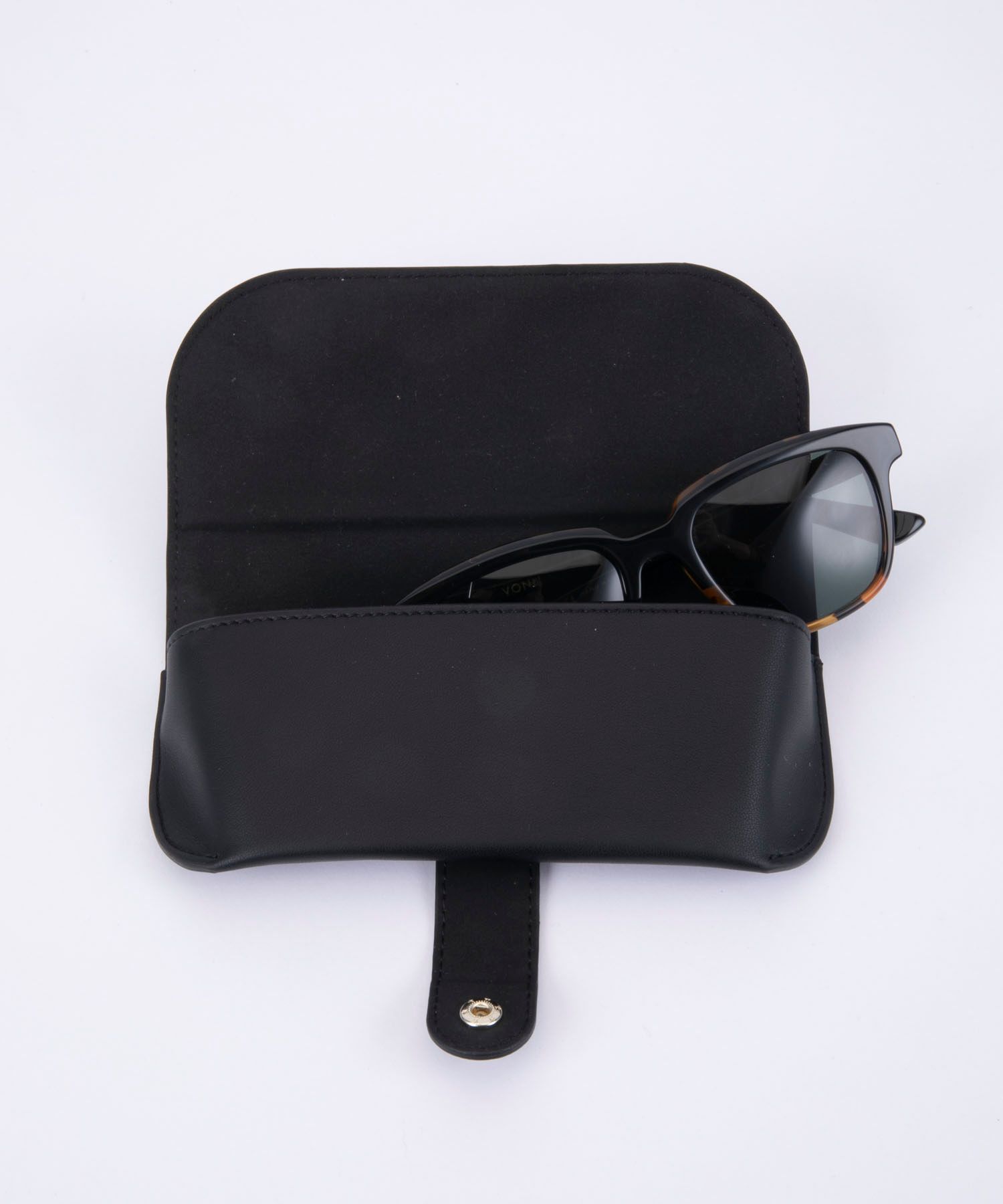 Glasses Case with Bag Holder - checkered with patent Hearts