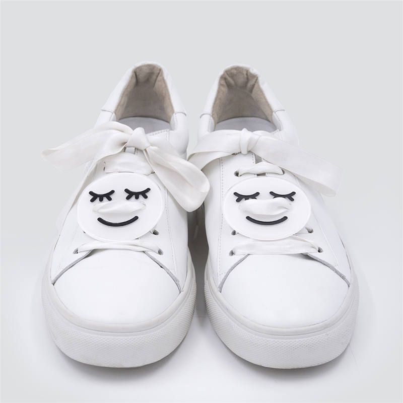 Acryl Sneaker Patches - Smiley White