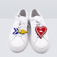Acryl Sneaker Patches - Heart and Arrow Black Red