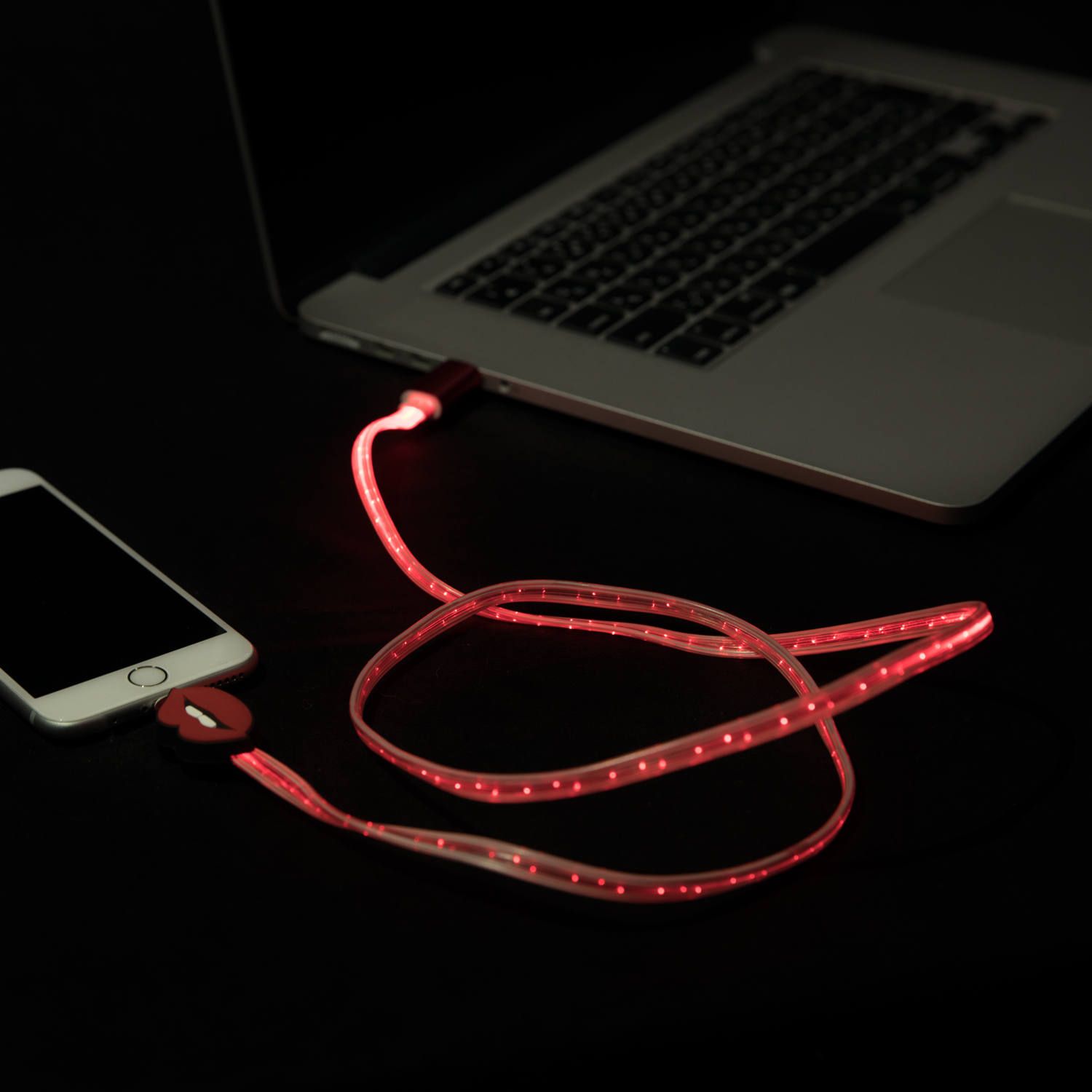 Lighting Cable Red Lips