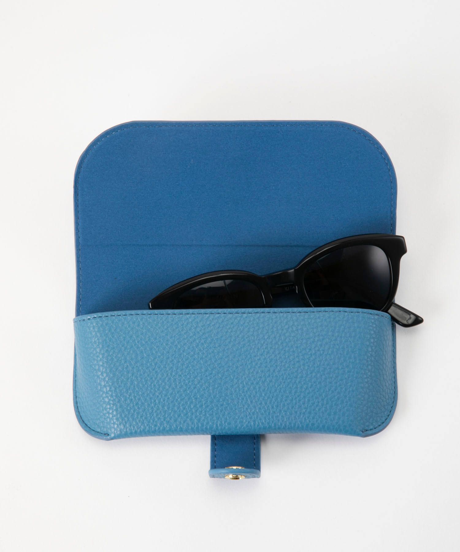 Glasses Case with Bag Holder - Baby Blue with Pink Fluffy Heart
