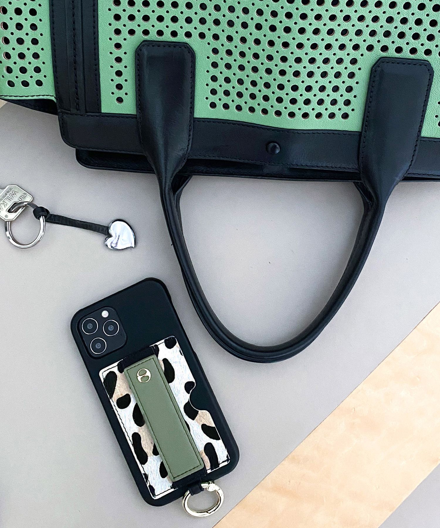 Case for iPhone 12/12 Pro - Vegan Leather Case With Holding Strap + Pocket + Ring - Black/ Leo