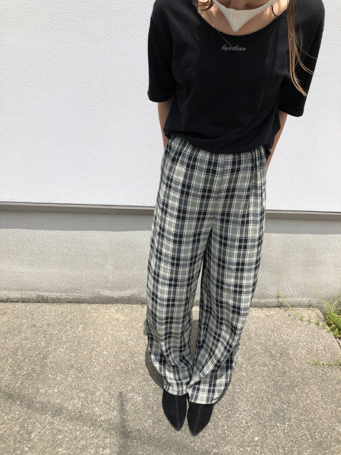 チェック柄ワイドパンツ