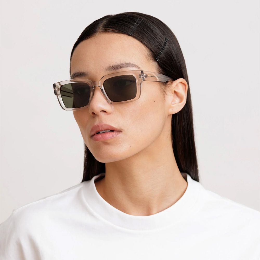 LOUIE - Crystal Green