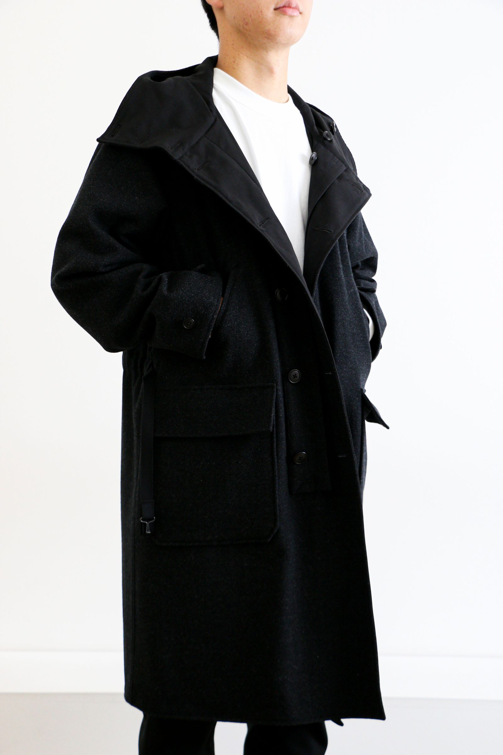 シルバー/レッド ULTERIOR BLOOM\u0026BRANCH HOODED COAT