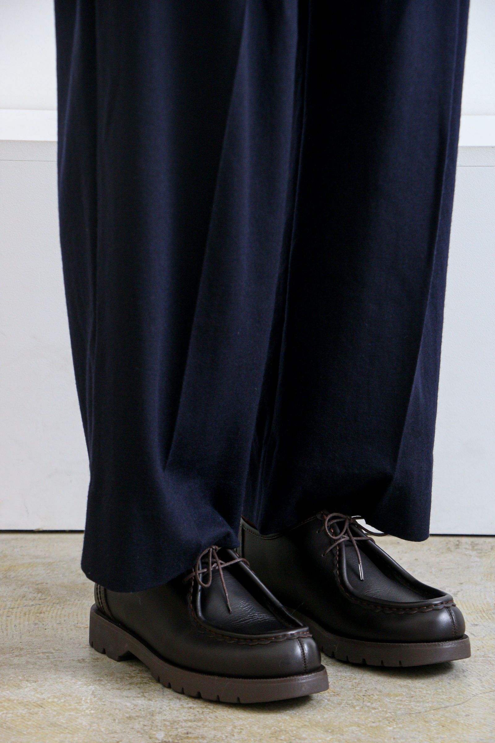 KANEMASA PHIL. - High Gauge Milled Wool Easy Tuck Pants Dark