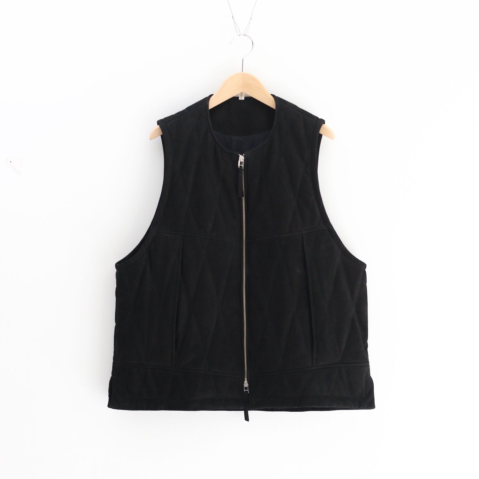 CCU - QUILTED VEST D.NAVY sheep leather / キルティングベスト / シープレザー | koko