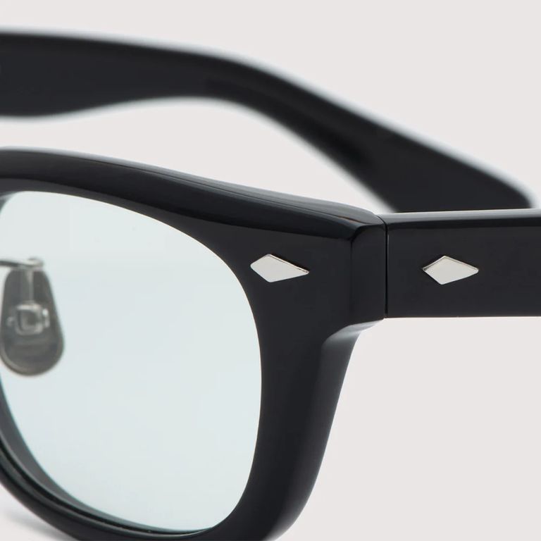 NOCHINO OPTICAL - ONDA 01. GROSS BLACK × GREY GREEN TO DARK NOCHINO OPTICAL - ONDA 01. GROSS BLACK × GREY GREEN TO DARK
