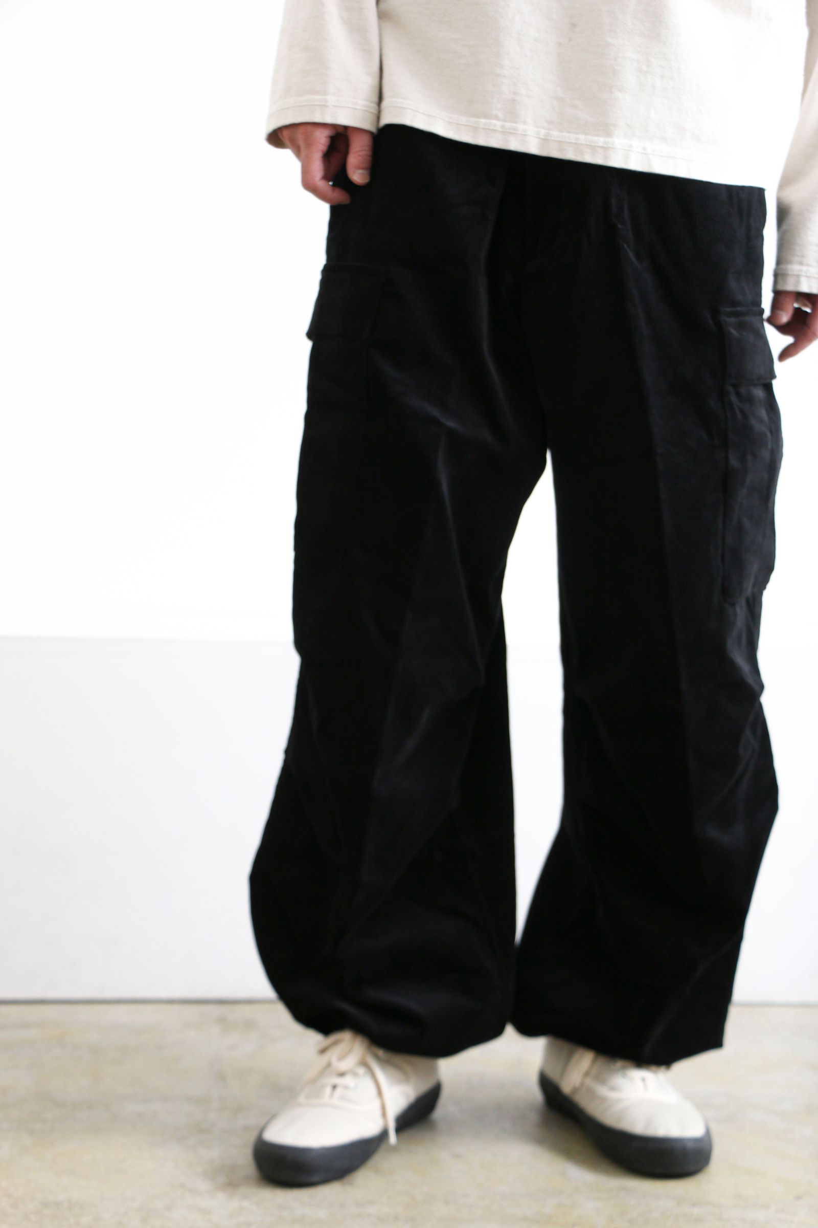 is-ness - is-ness CORDUROY WIDE 6PK PANTS BLACK | koko