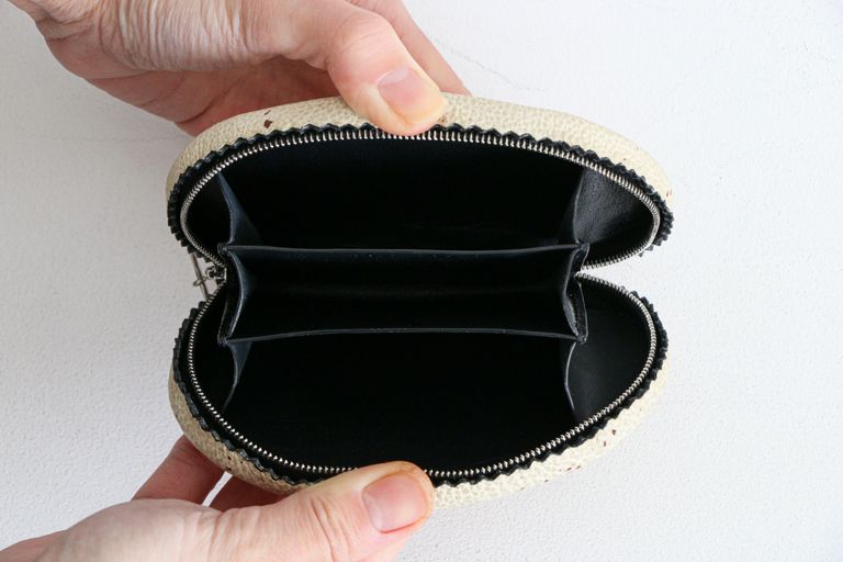 beta post - Mini Purse - Egg / 財布 / ウォレット | koko 