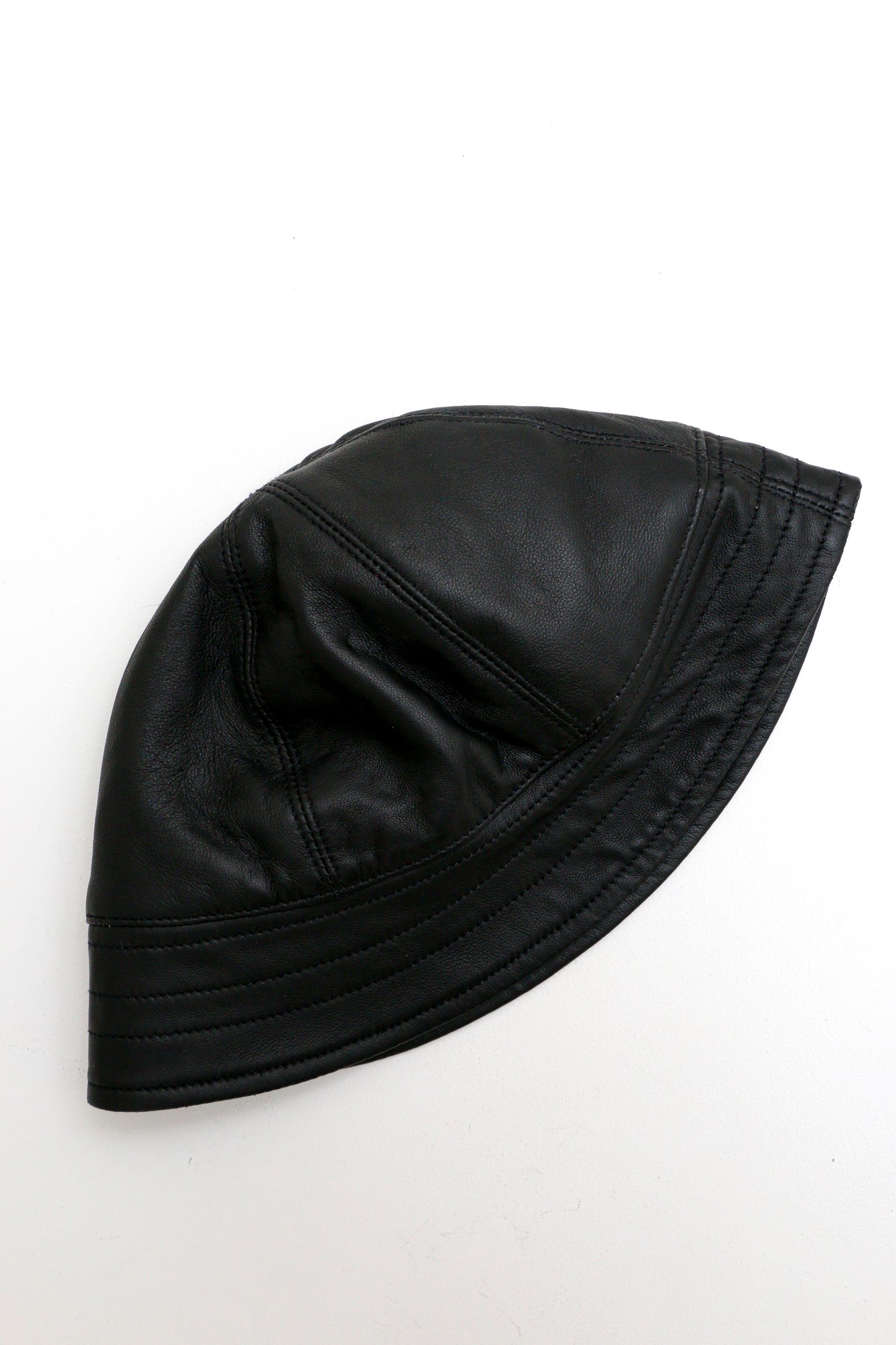 CCU - MARINE HAT SHEEP SKIN / Black | koko