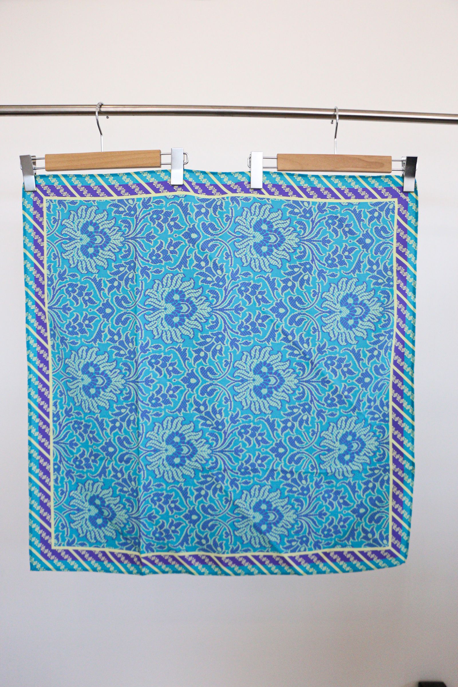 rajabrooke - rajabrooke ASIAN BATIK FUROSHIKI MONOTONE | koko