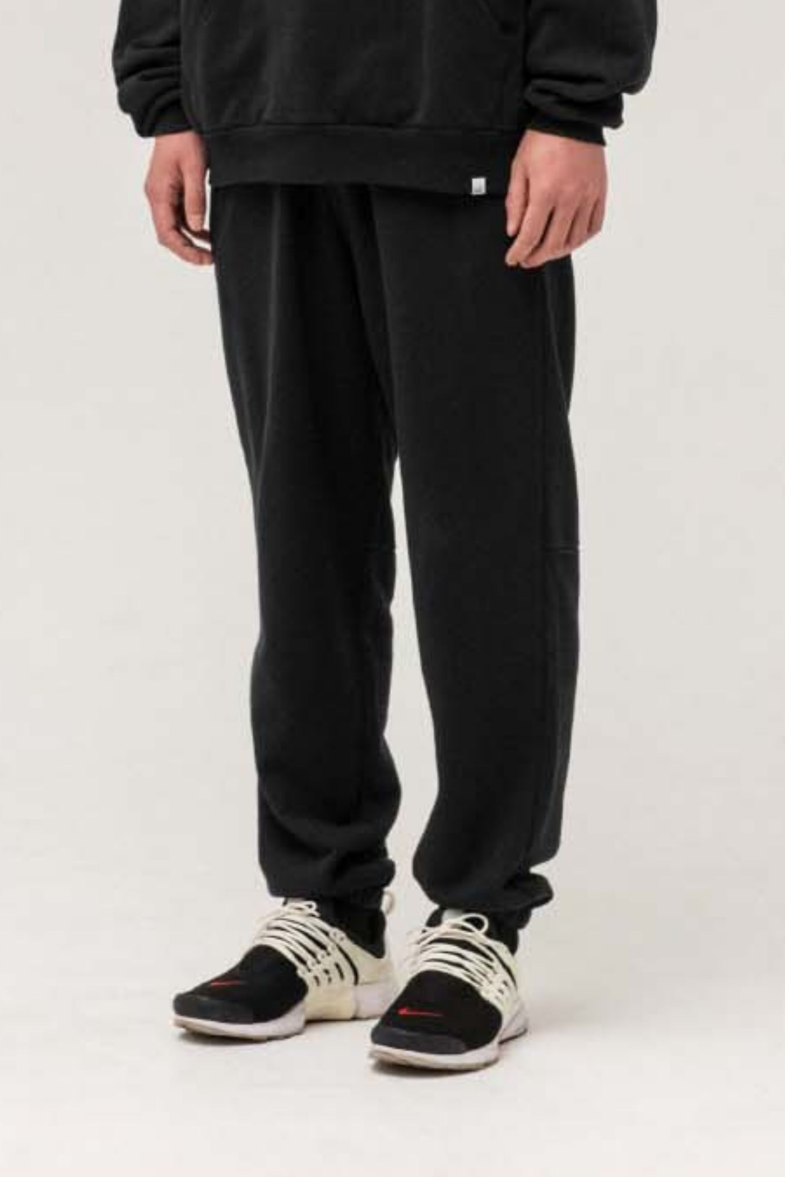 THE CORE Ideal Regular fit Sweat Pants Black - M