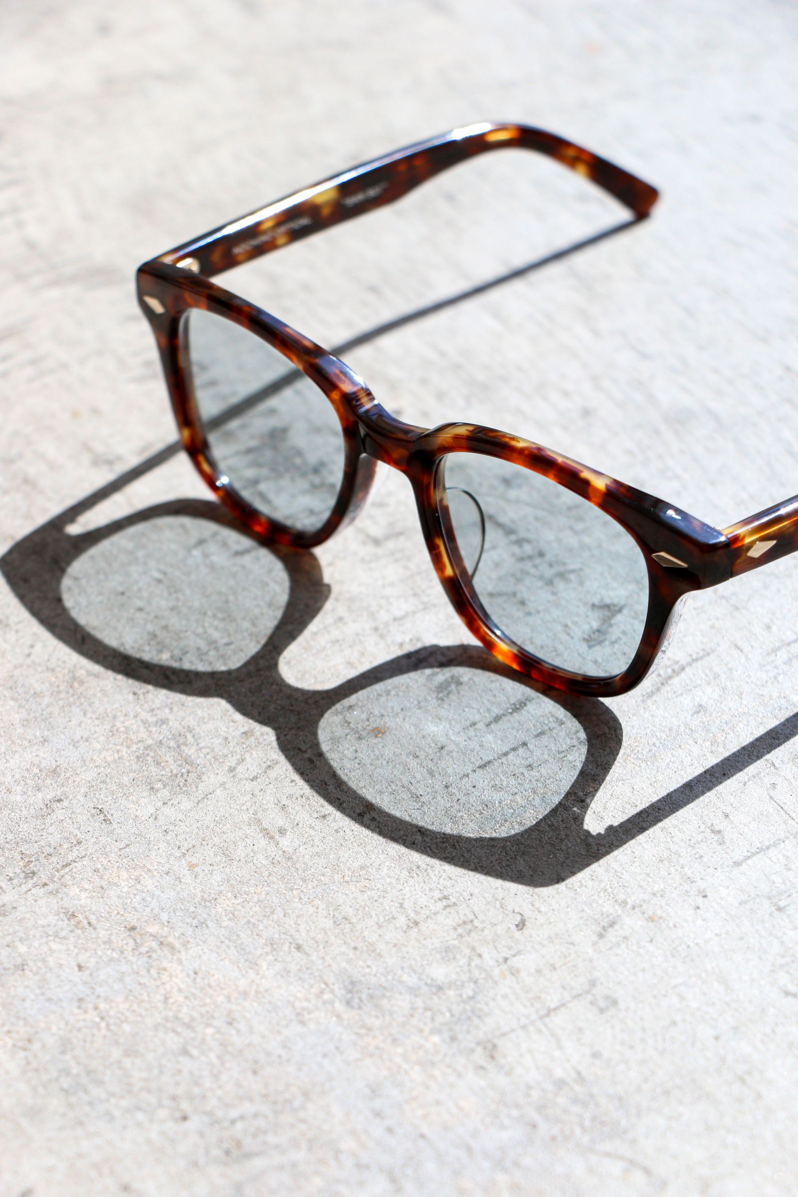 NOCHINO OPTICAL - SAN SUI 03 RICH AMBER × GREY GREEN to D.GREY